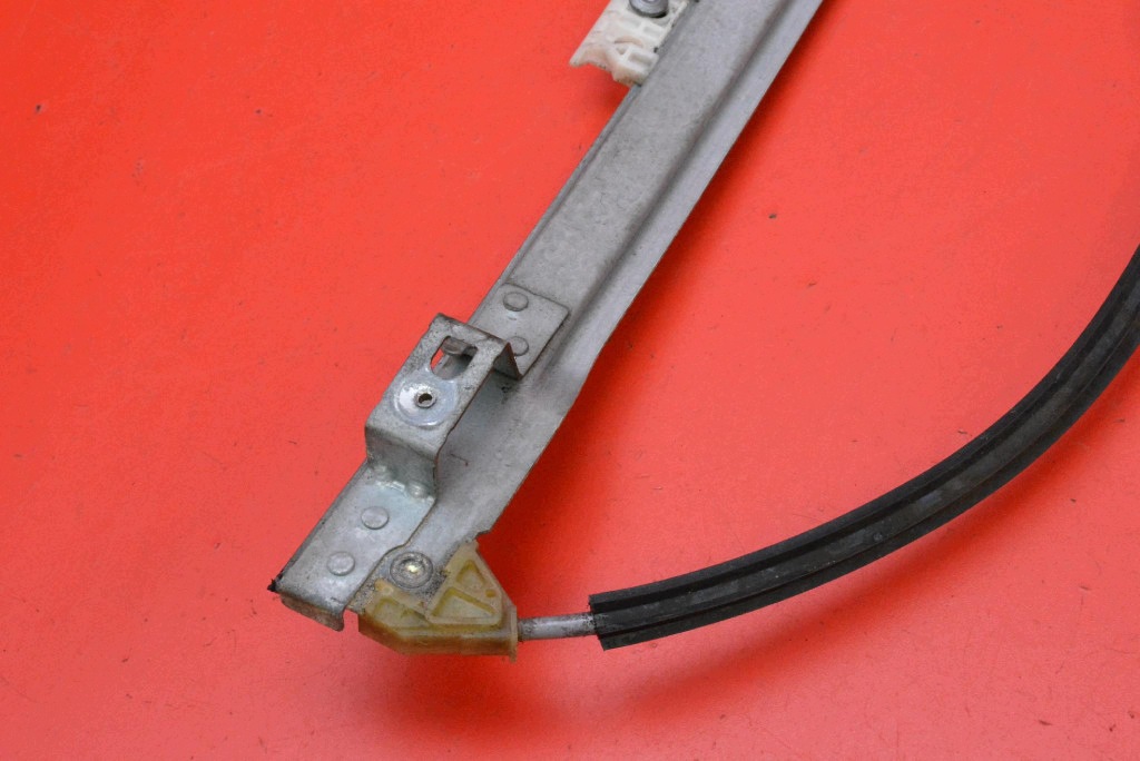 window regulator right front EU 9682495580 CITROEN C4 GRAND PICASSO and 06-13