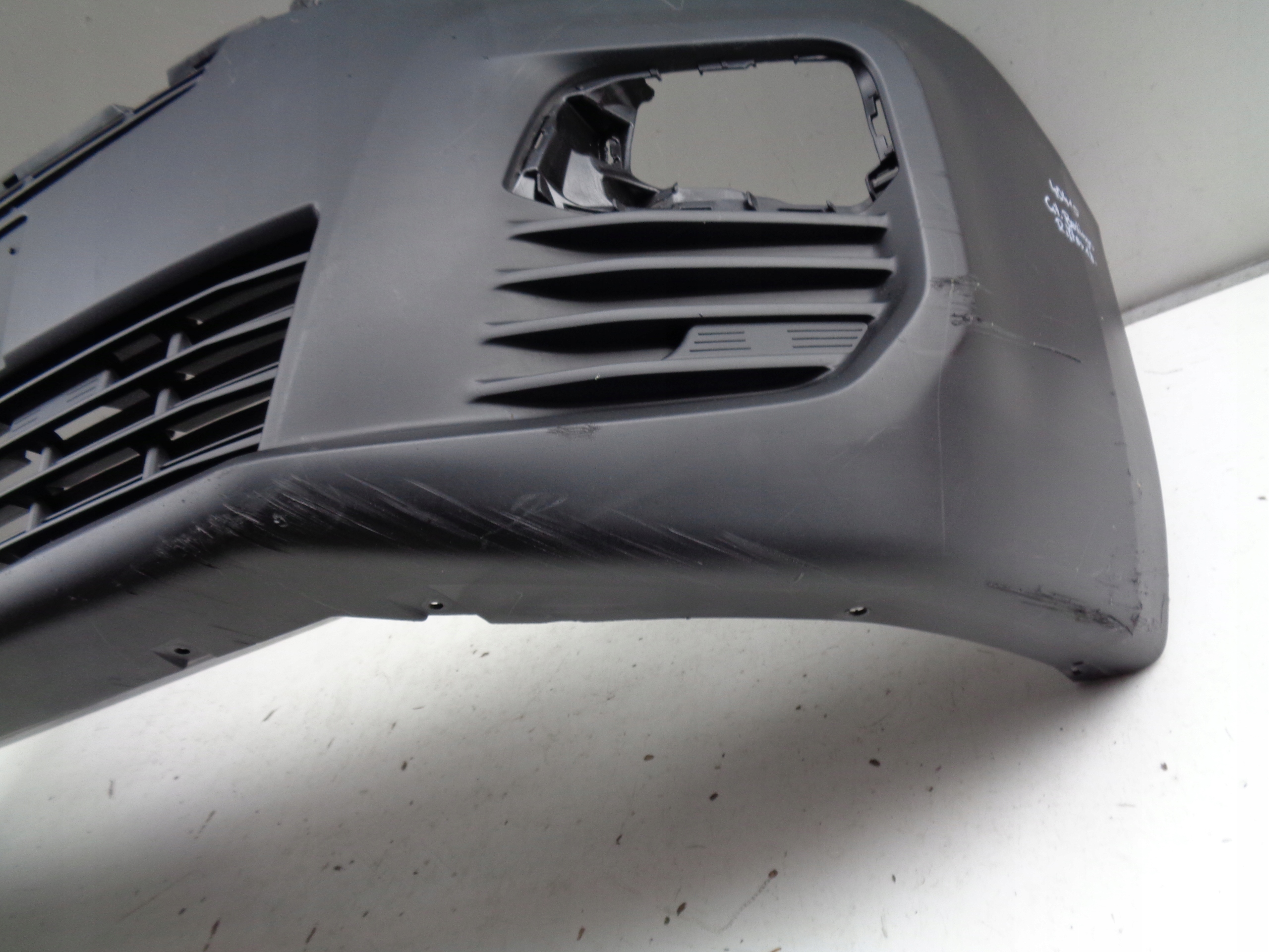 FRONTSTOSSSTANGE PEUGEOT PARTNER 18- CITROEN BERLINGO IV NR 40415