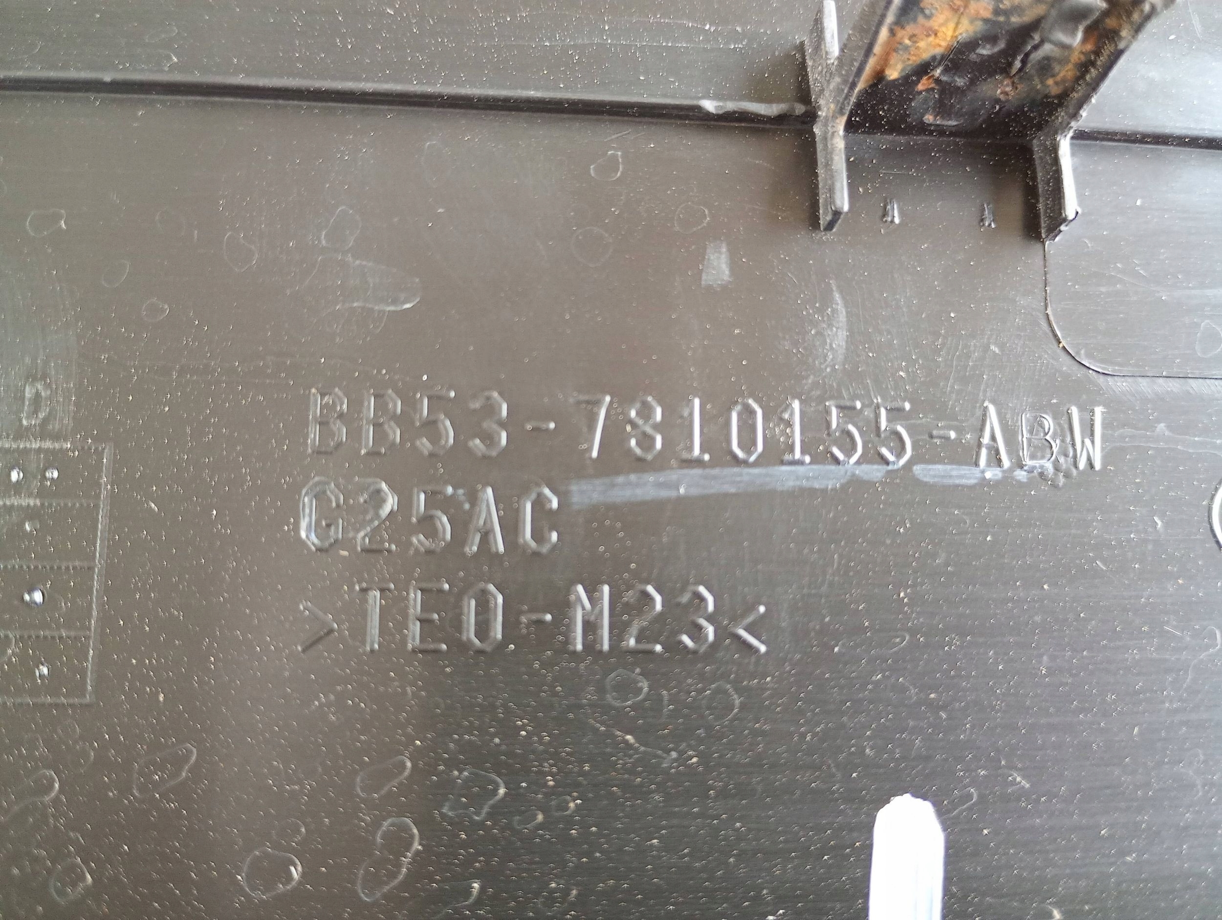 threshold left moulding cap threshold left Ford Explorer V 2011-2019