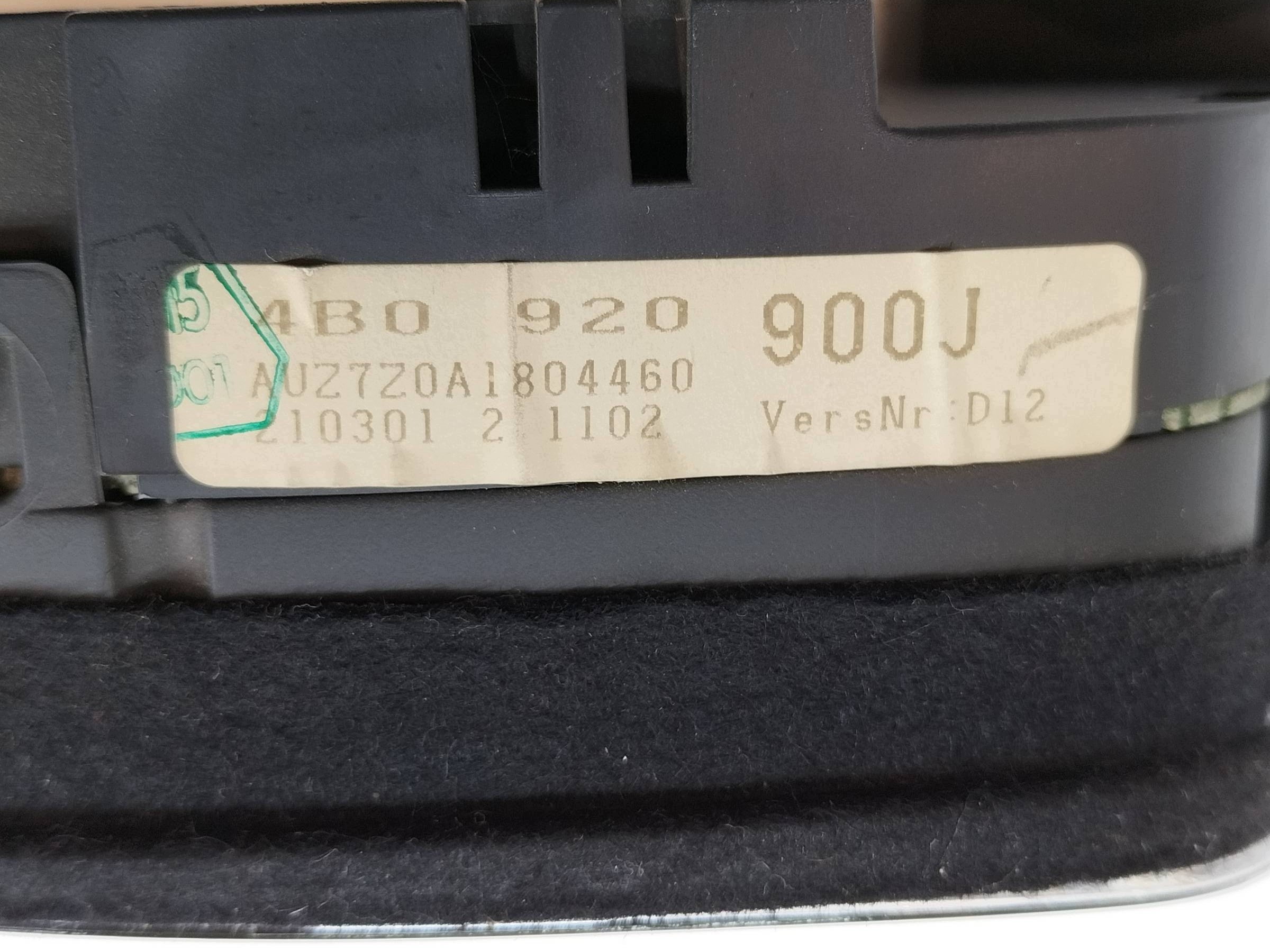 dials 4B0920900J 1.9 TDI 115KM Audi A6 II (1997-2004) C5