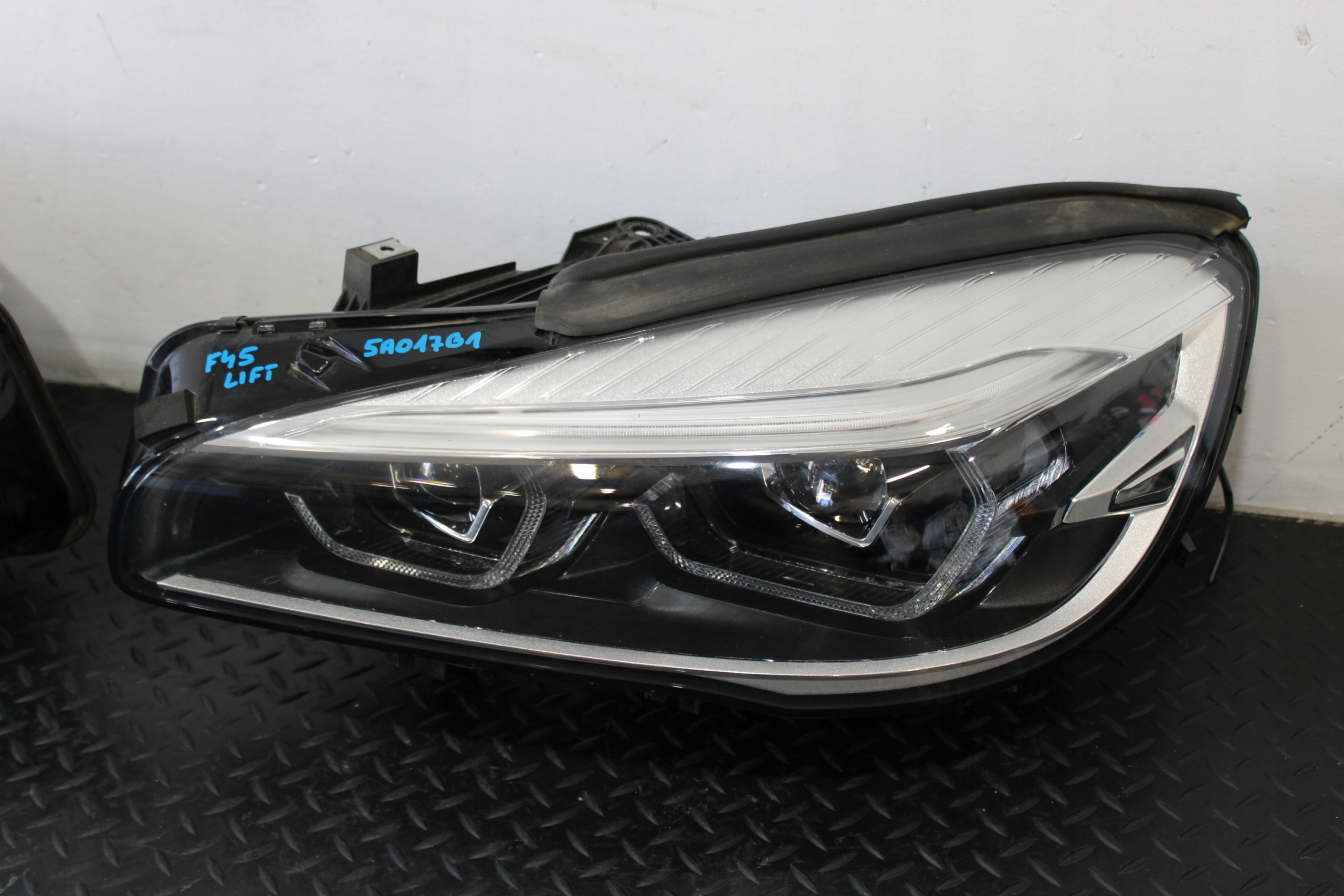 lights front front LED 5A017B2 5A017B1 BMW 2 F45 ACTIVE TOURER LIFT
