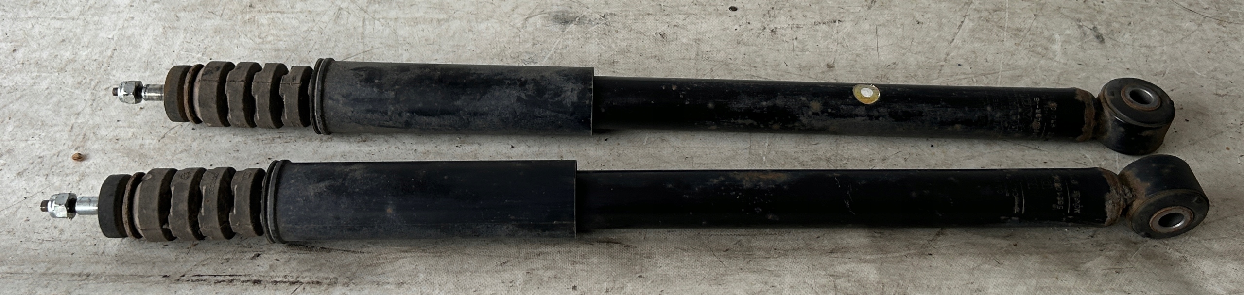 ammortizzatori posteriore posteriore DACIA DUSTER e 10- 2WD PARA