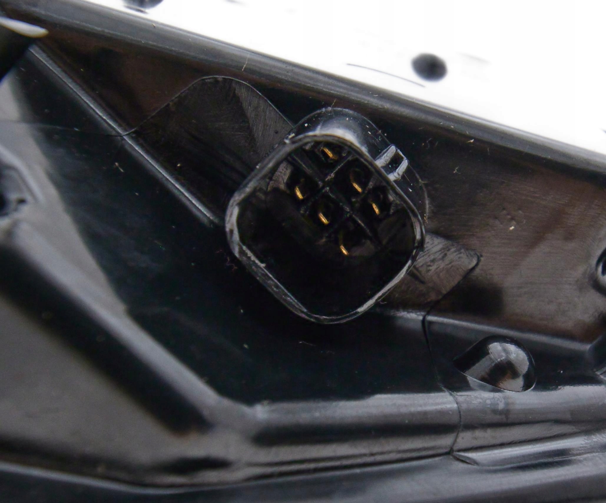 противотуманная для tesla MODEL S 2012-2016 6005916-00-E правая