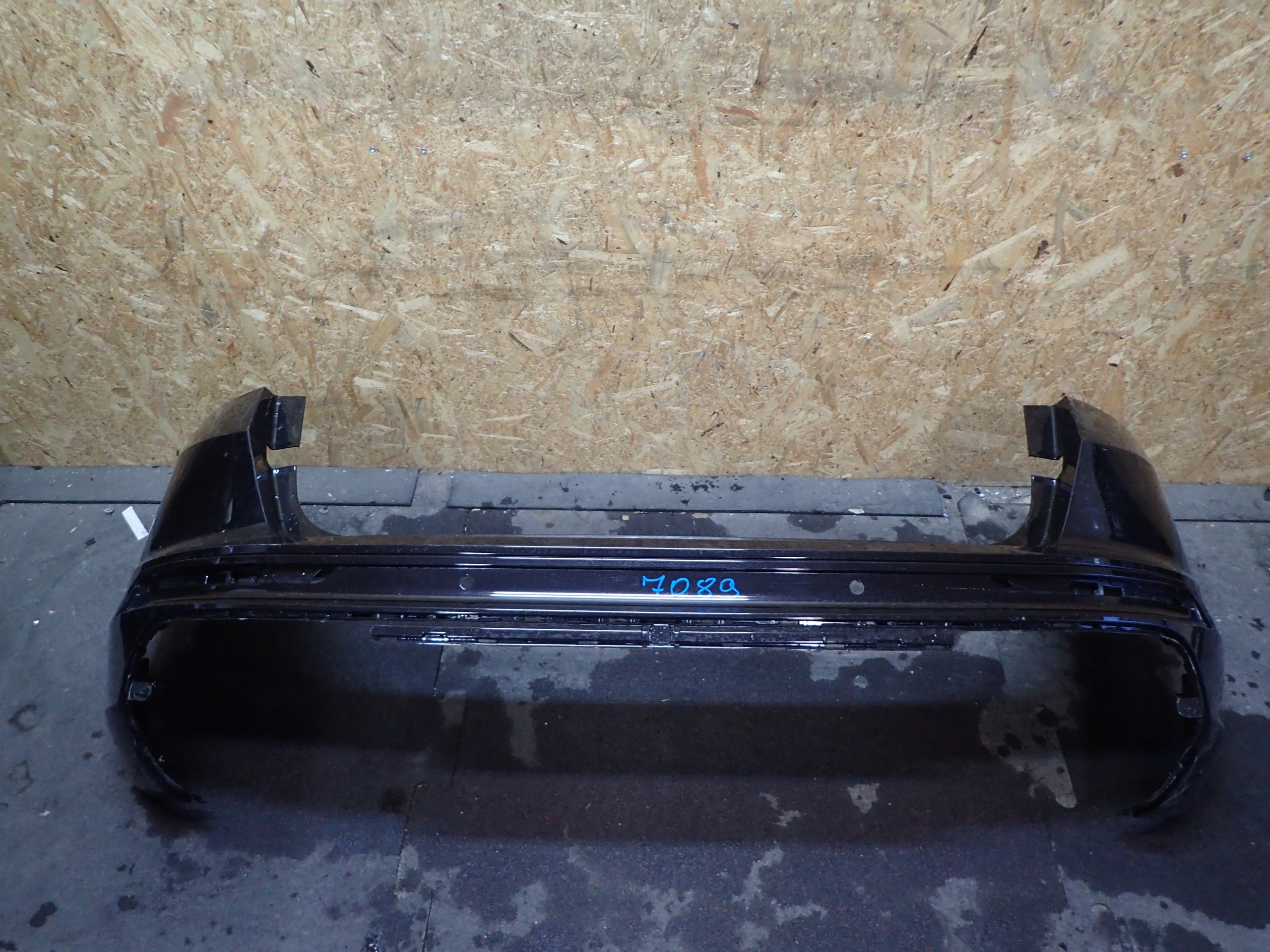 STOSSSTANGE HECK SEAT ATECA LIFT