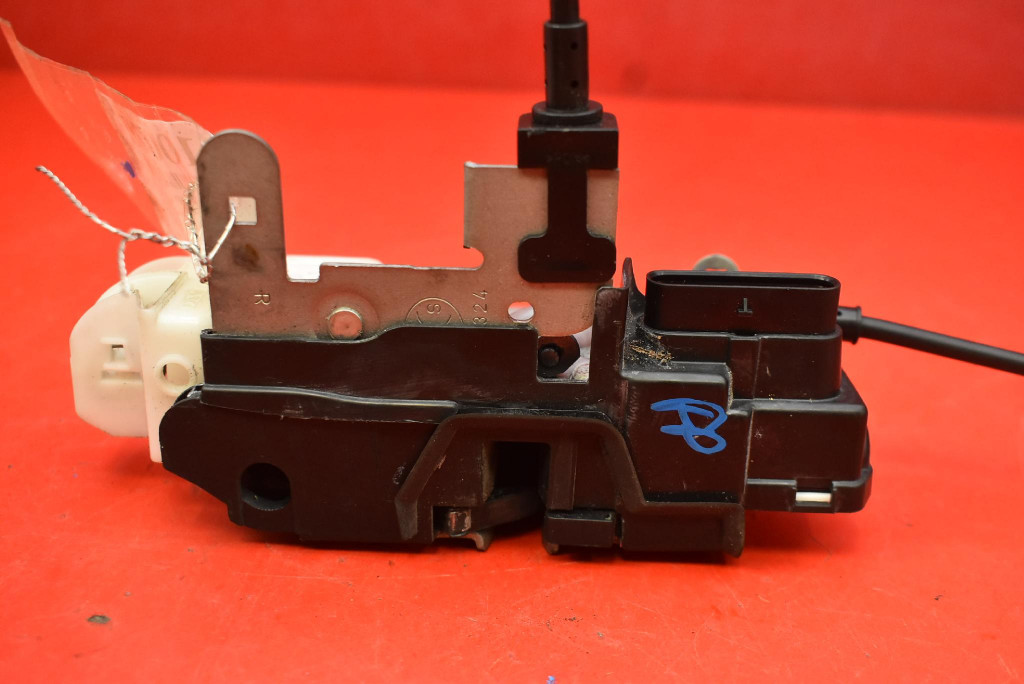 lock door right front front EU 31391823 VOLVO S40 V40 2 II 12-16