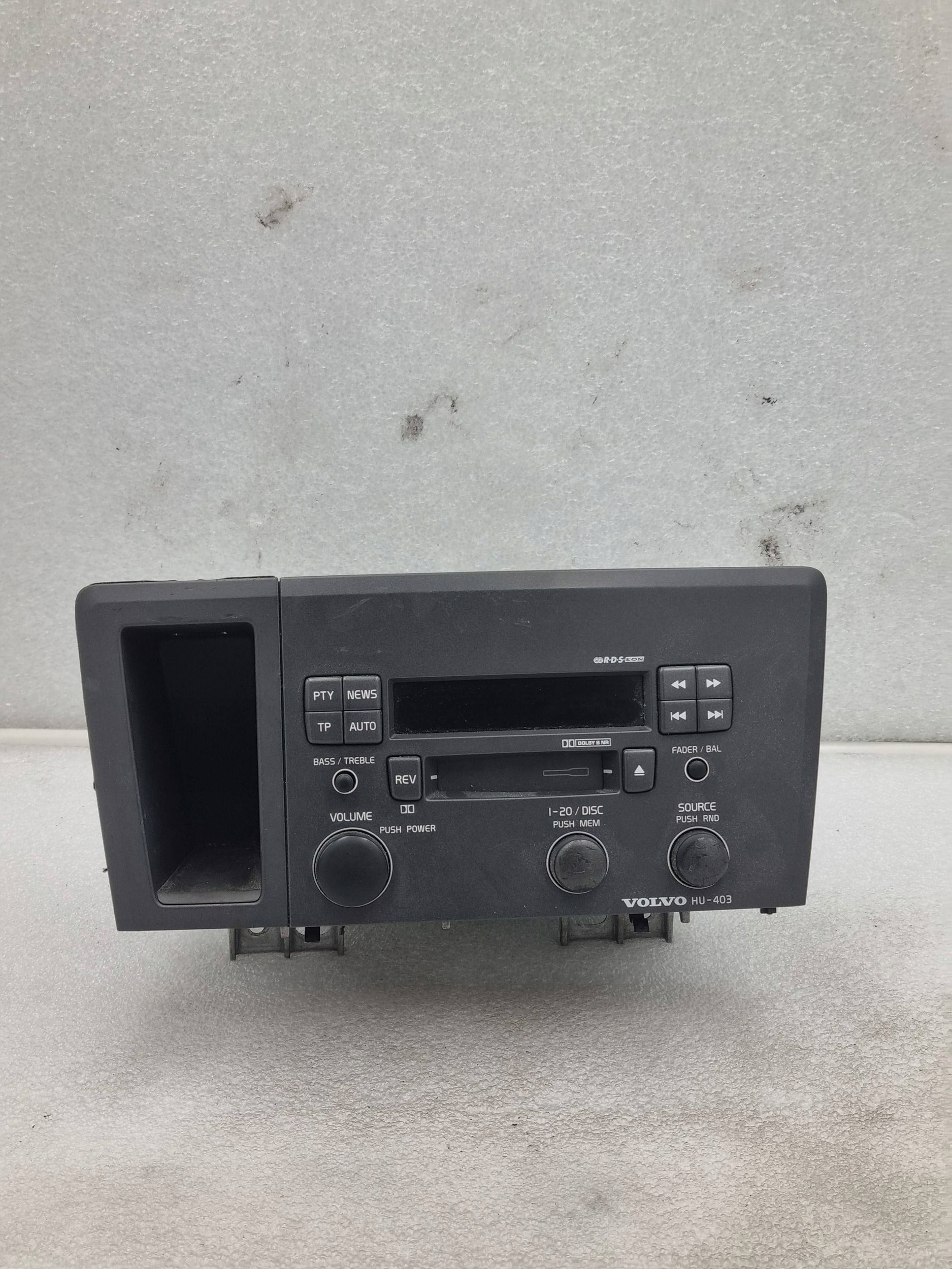 Radio Samochodowe Volvo V70 II 94520551