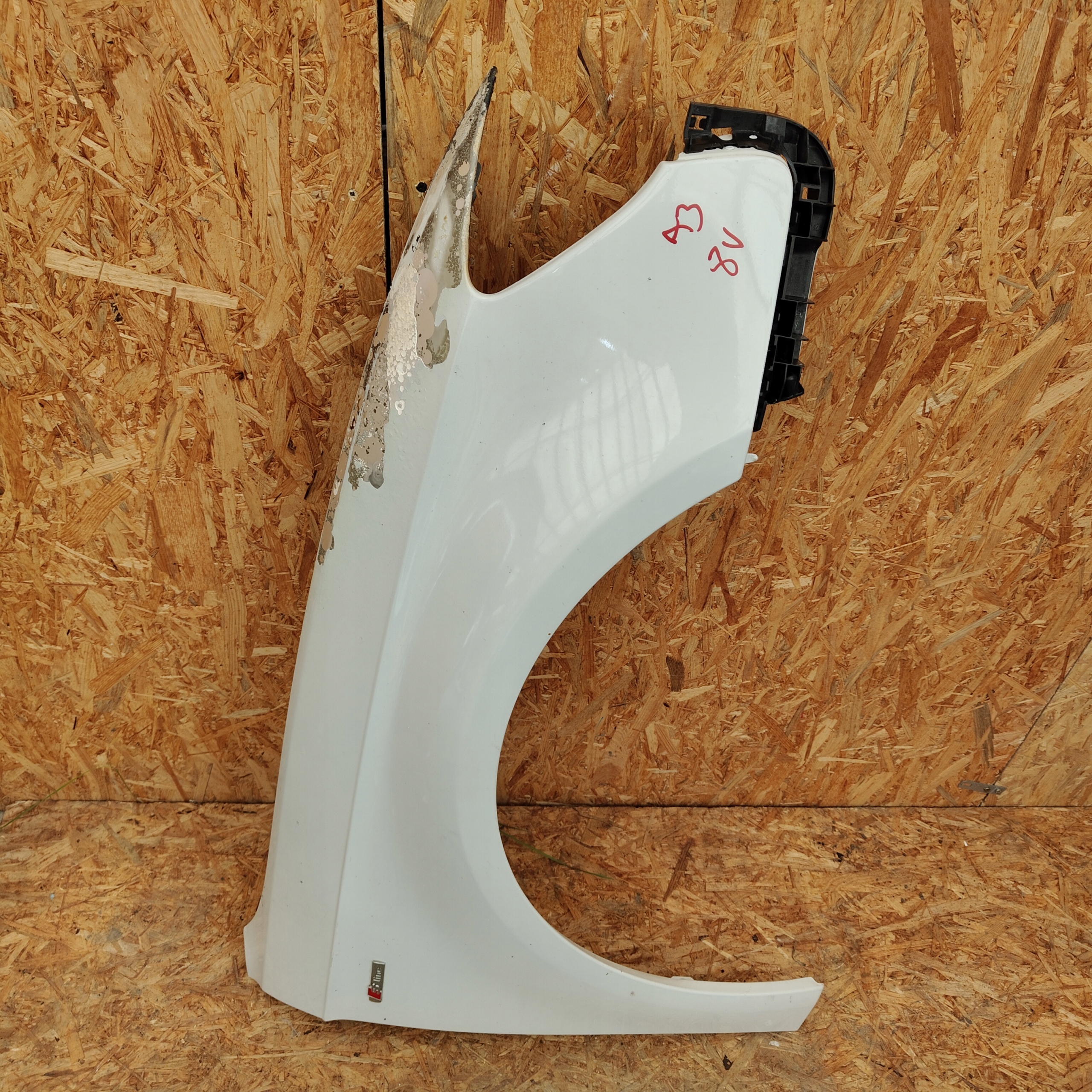 fender front front right AUDI A3 8V SPORTBACK