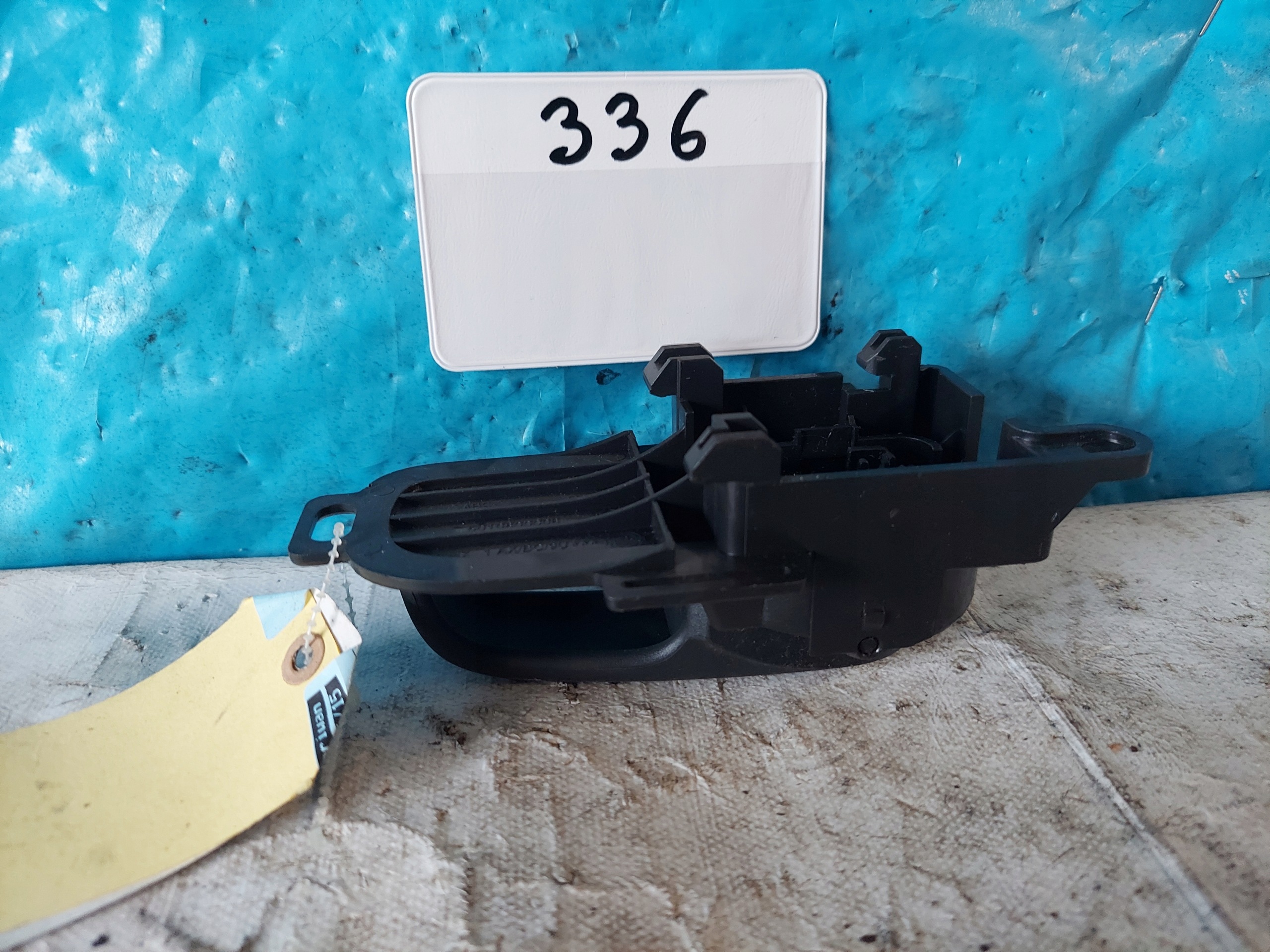handle inner driver´s NISSAN MICRA K12