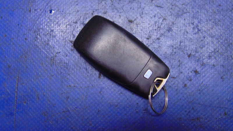 key PILOT MERCEDES SPRINTER A910 A907 18-25R