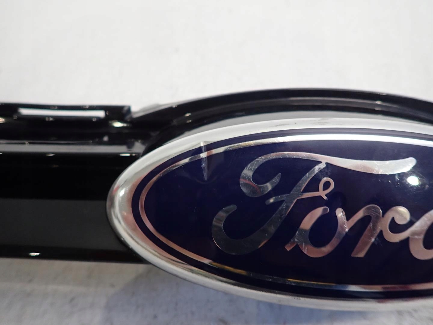 GRIGLIA FORD B-MAX 2013- AV11-81385-B