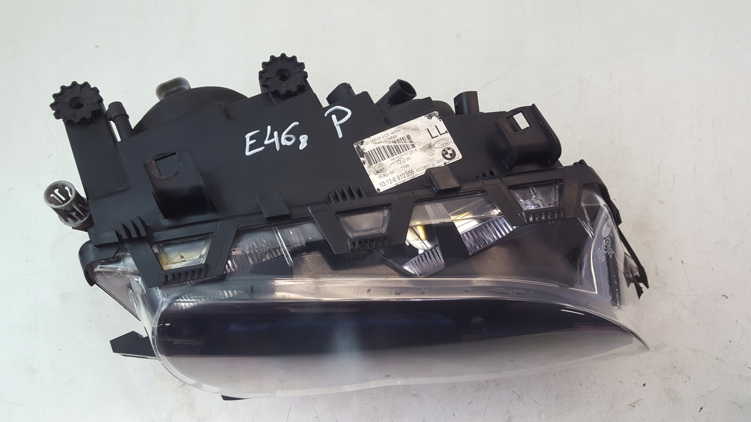 light front front right 6910956 BMW E46