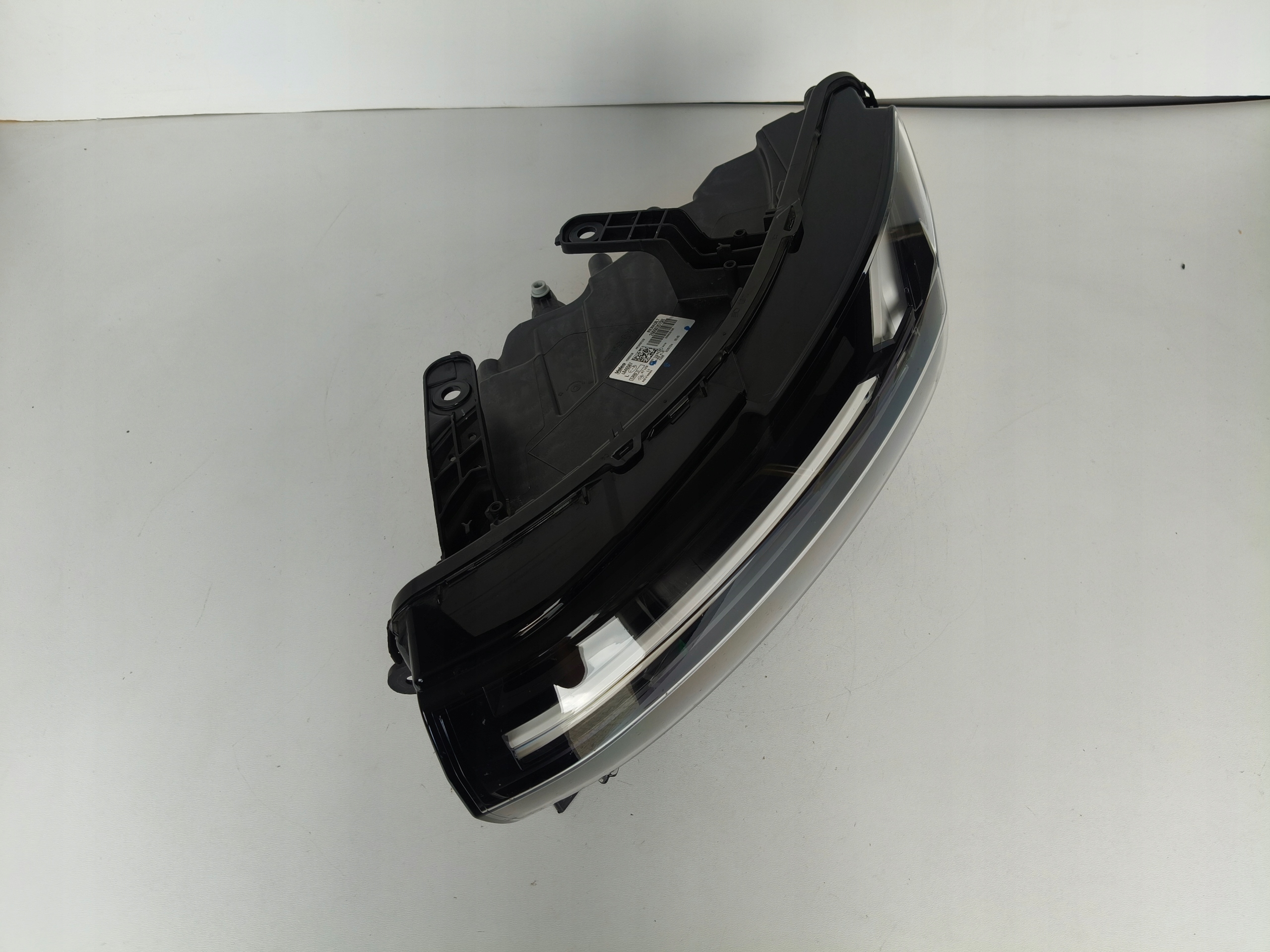 light left REFLEKTOR DACIA DUSTER III 24- LED