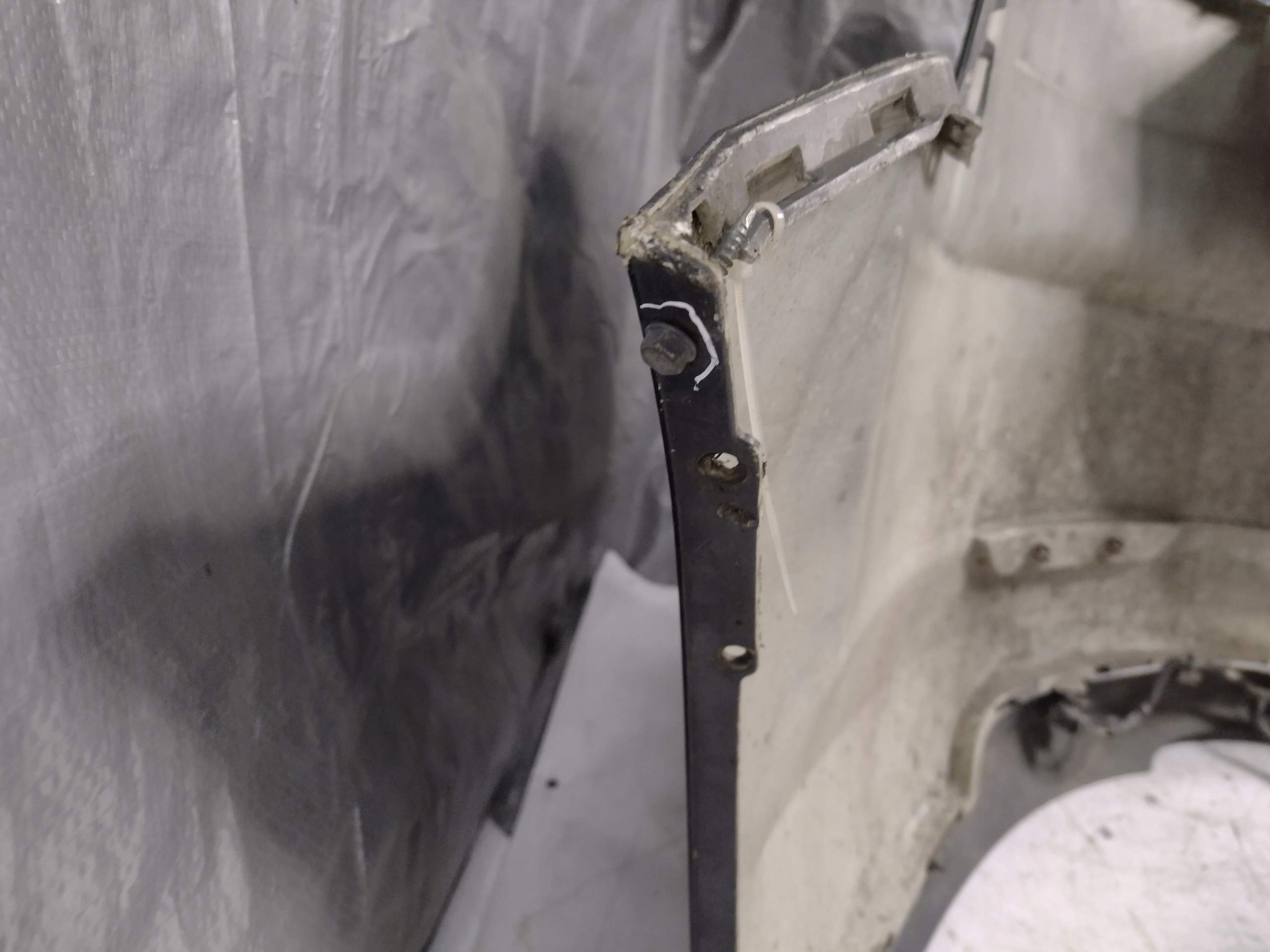 bumper rear Ford Mondeo MK4 liftback PDC k: X6