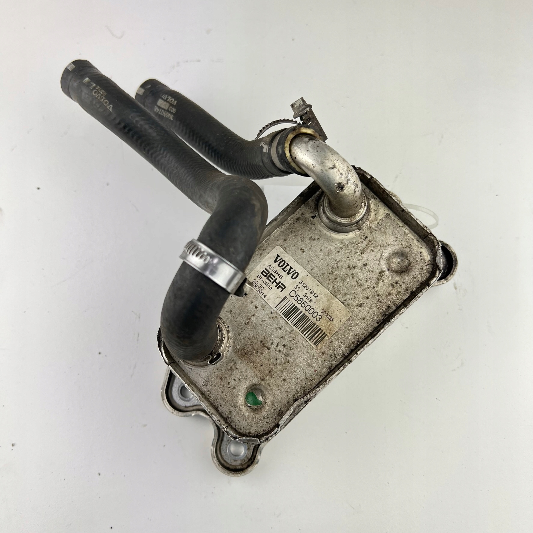 CHŁODNICA OLEJU 2,4 VOLVO D5 S60 S80 V60 V70 XC60 2.4