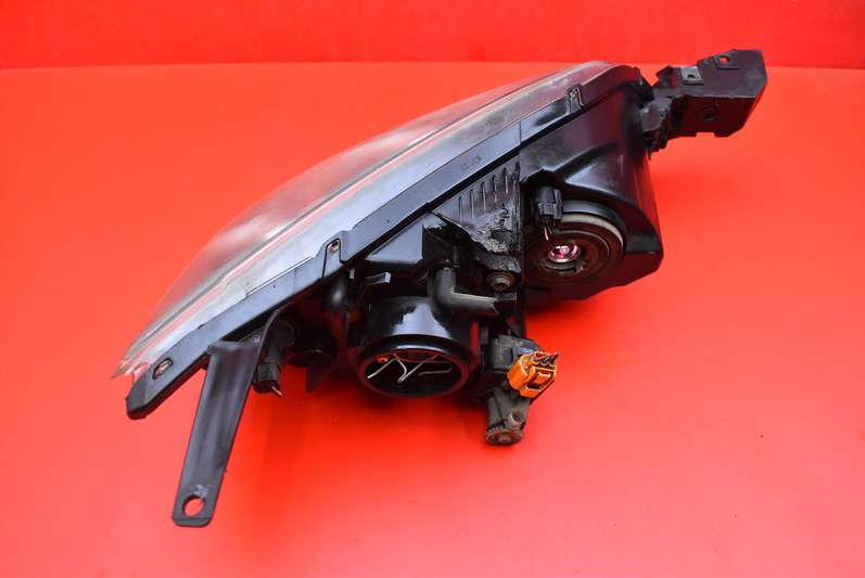 REFLEKTOR left light front lens EU MAZDA 3 1 and BK 03-06
