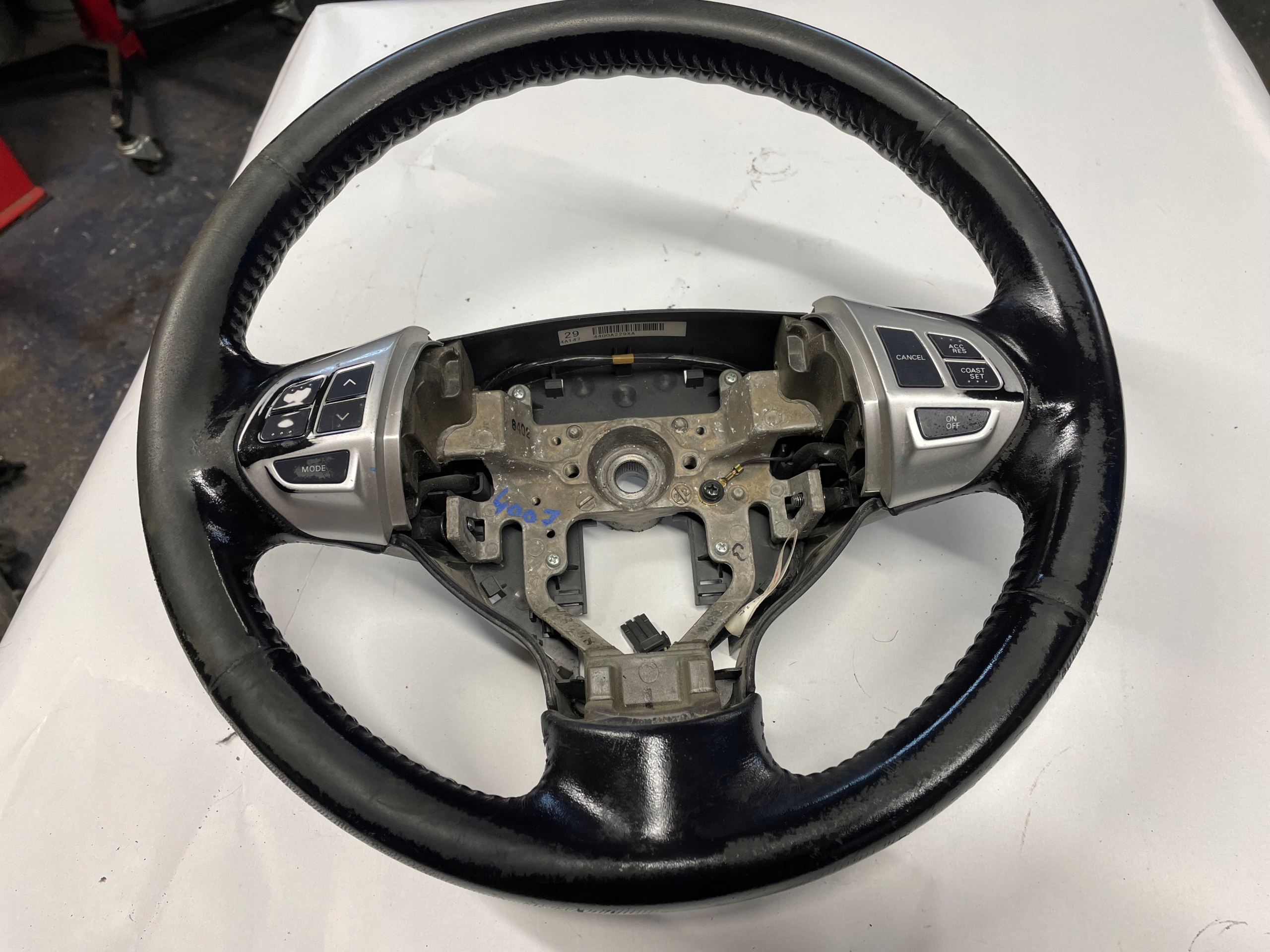 PEUGEOT 4007 РУЛЬ