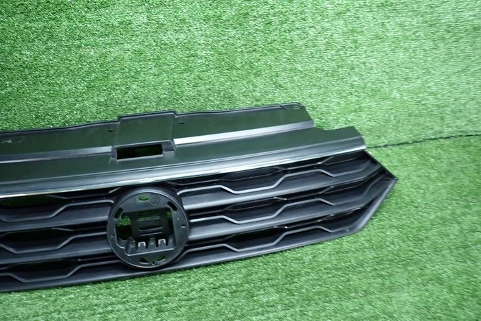 VW T-ROC TROC 17- Grille