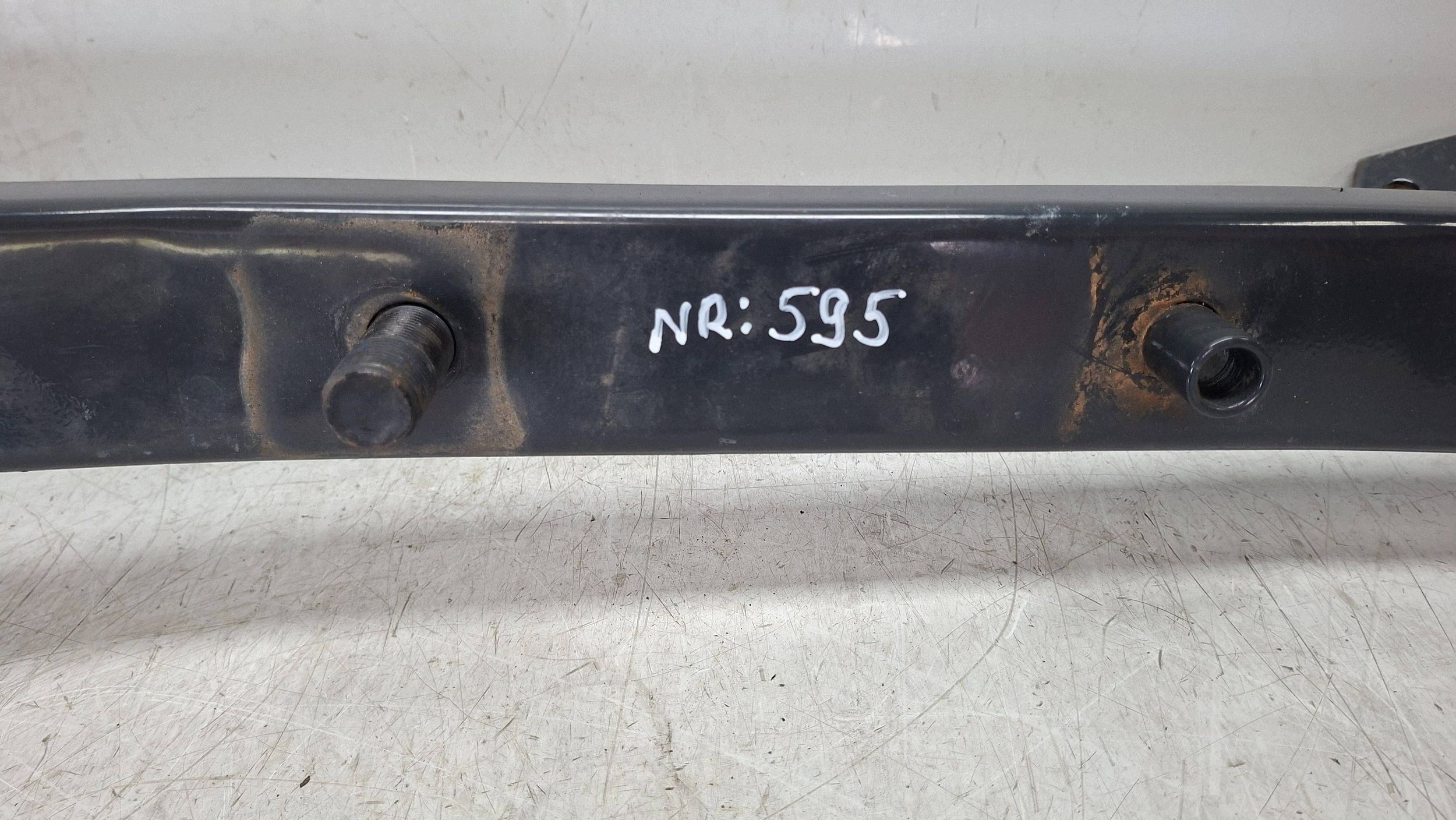 Support plaque Roues de la roue de secours 125 CM IVECO DAILY IV 2014