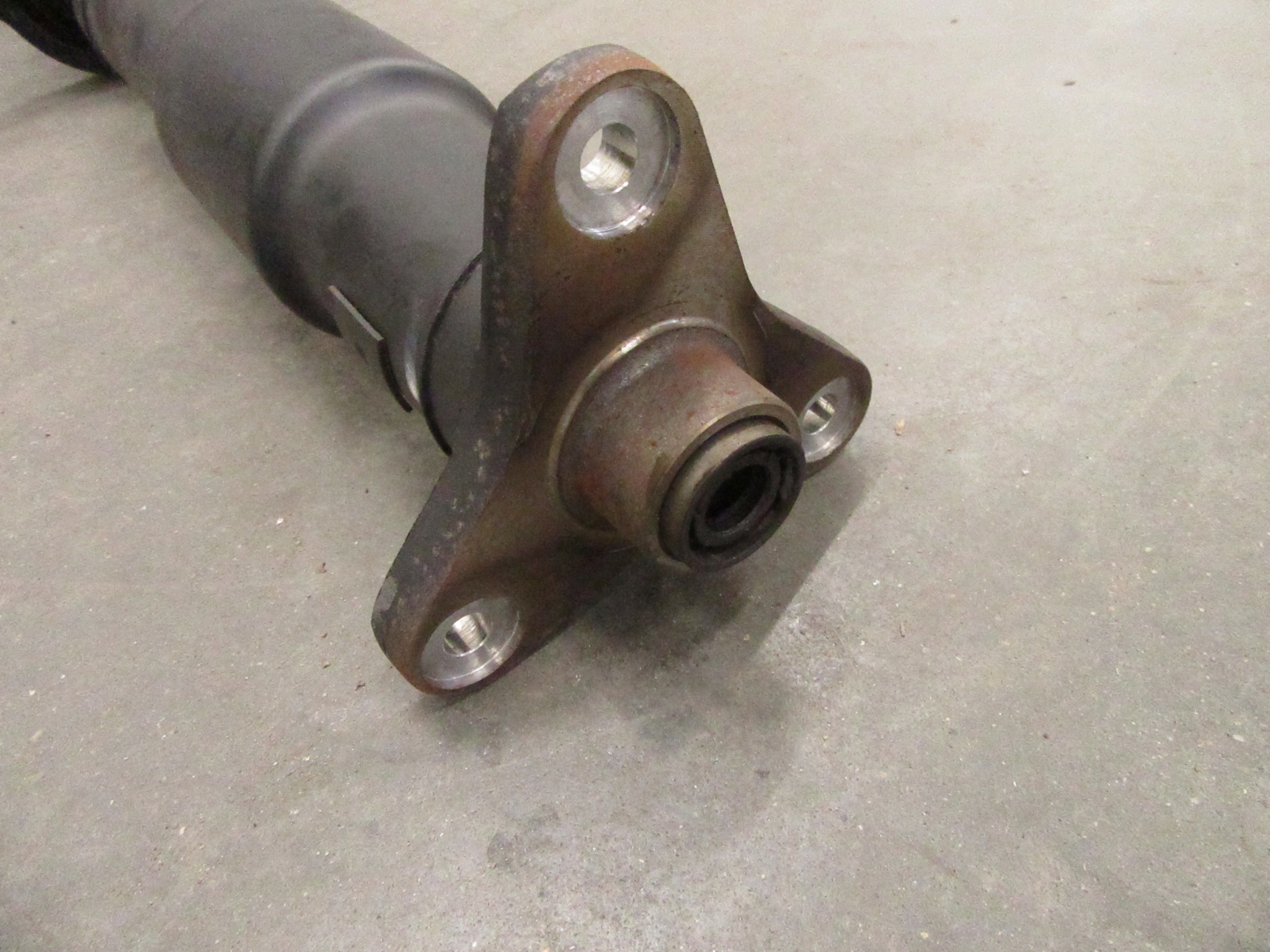 kardántengely far hátsó BMW E84 E90 E91 E92 X Drive 4x4 7573482