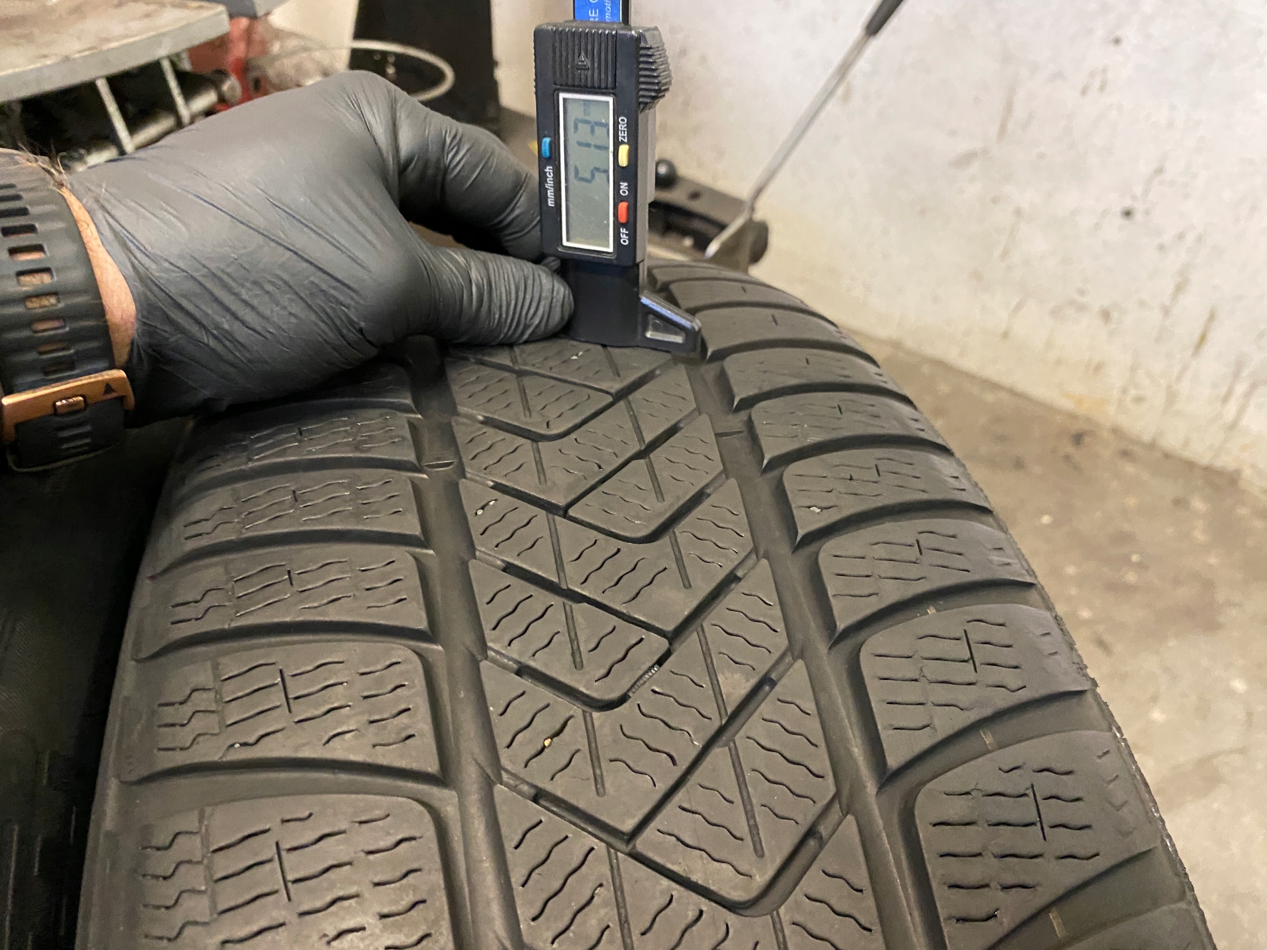 4 tyres winter 245/50R19 Pirelli Sottozero 3 Run Flat 6mm