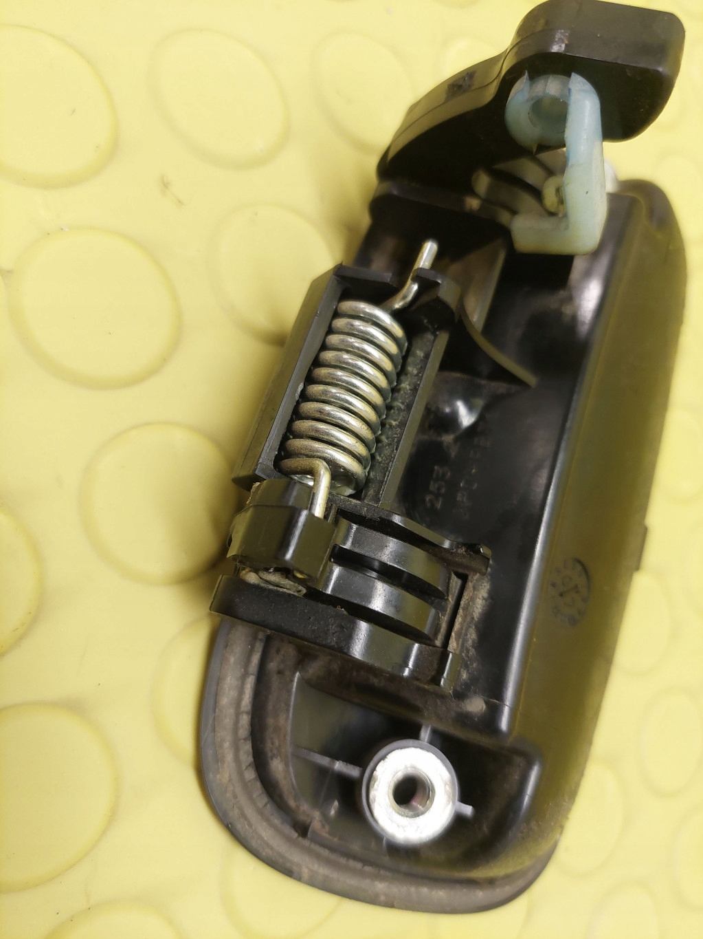 DAIHATSU CUORE VII handle bonnet