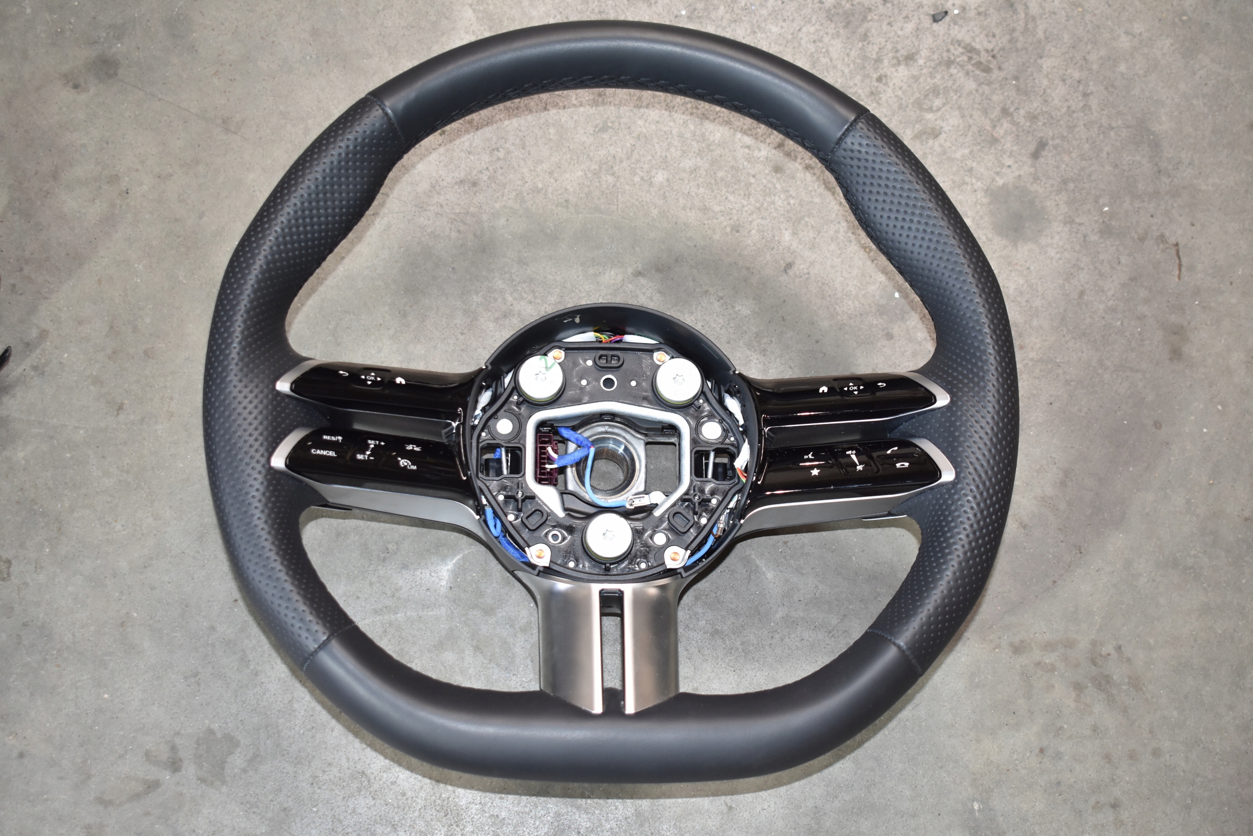 steering wheel, GRZANA + control ring MERCEDES W214 AMG 1