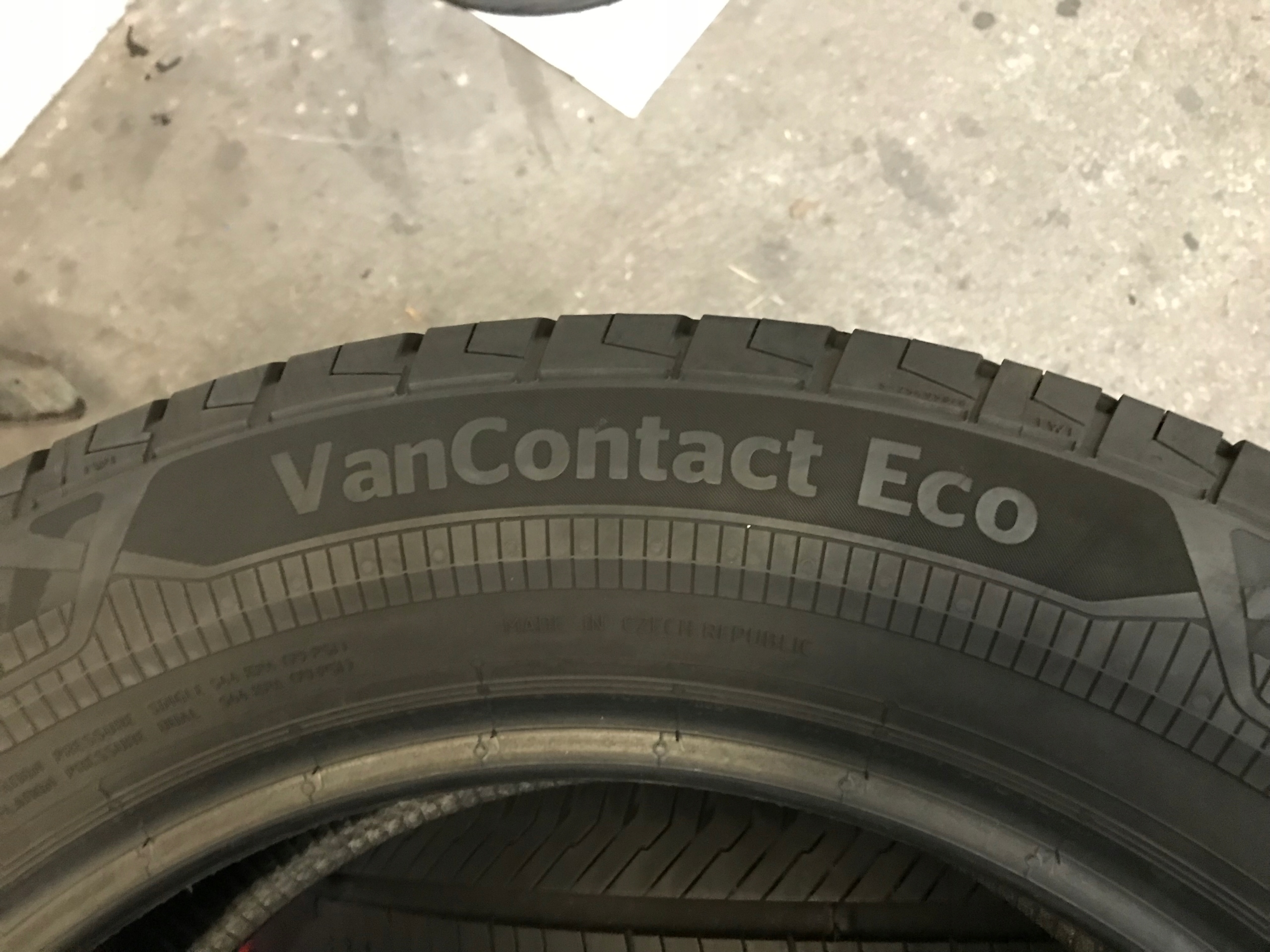 4 tyres summer 215/60R17C CONTINENTAL VanContact Eco 7mm