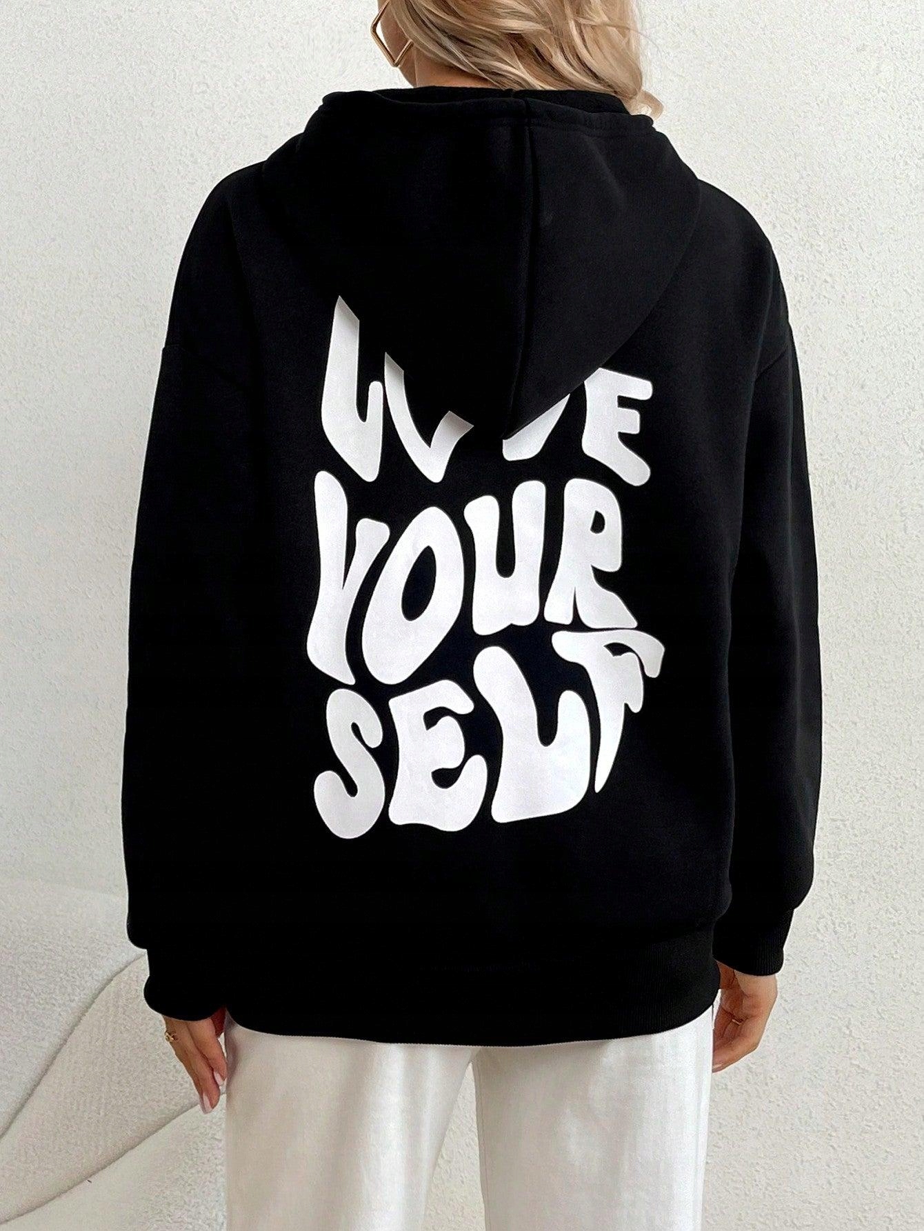 BLUZA Z KAPTUREM CIĄŻOWA CZARNA DRESOWA Z NADRUKIEM NA PLECACH SHEIN 36