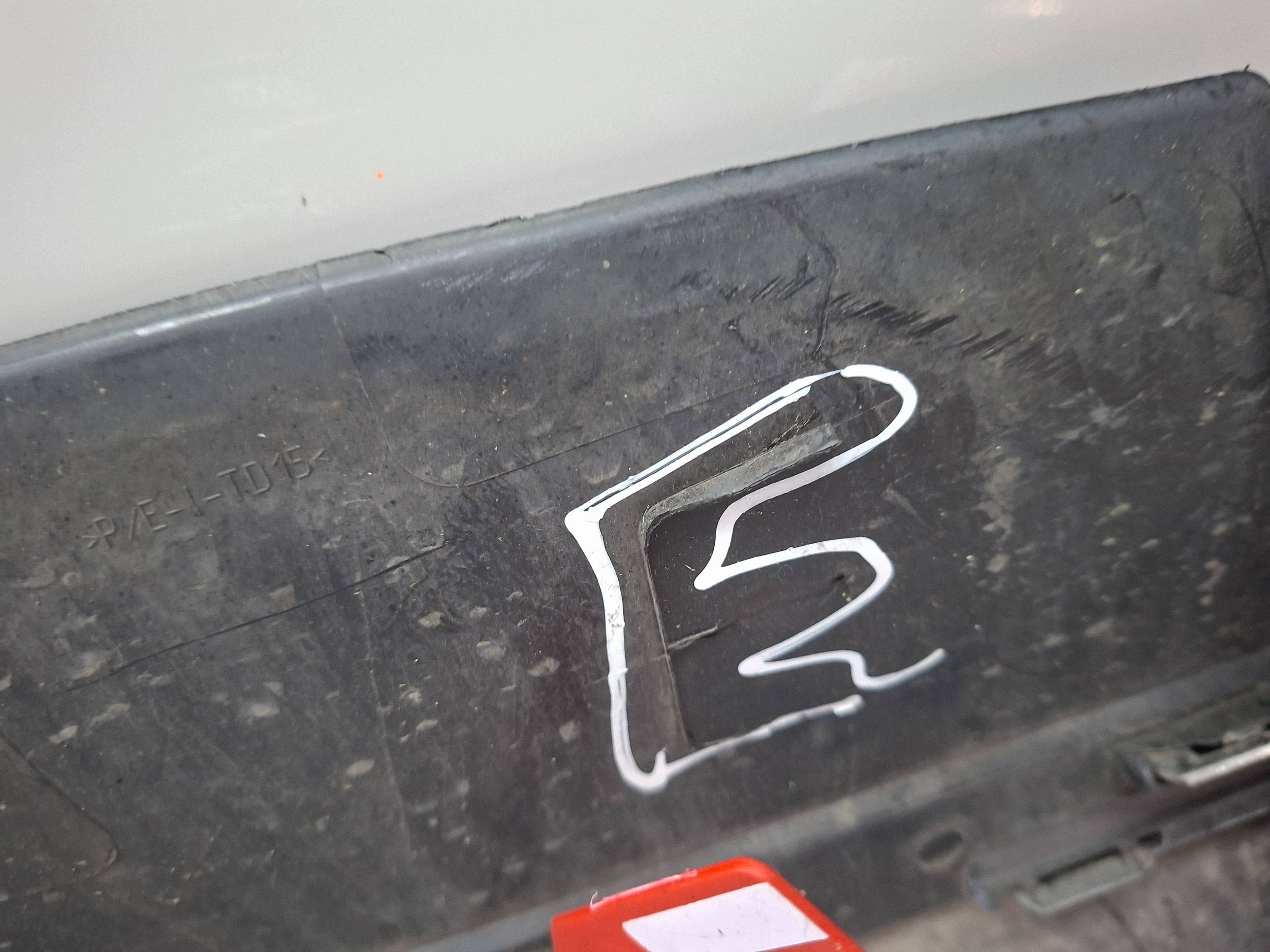 moulding door rear left 828779405R RENAULT CAPTUR and 2013