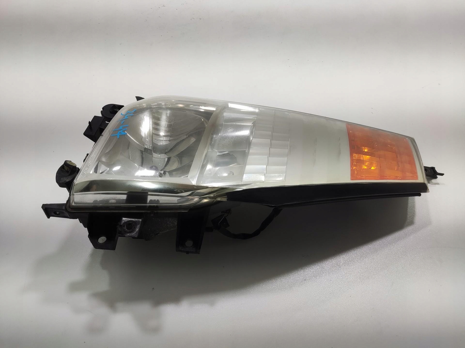 light right front front NISSAN CABSTAR 2006-2014 26010-MB400 EUROPA