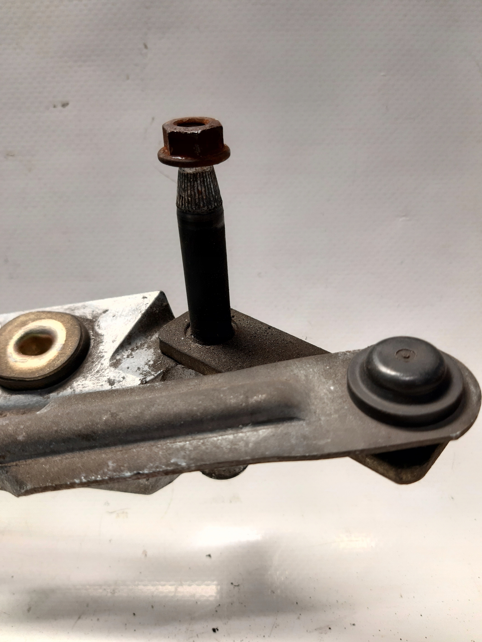 wiper mechanism front VOLVO V70