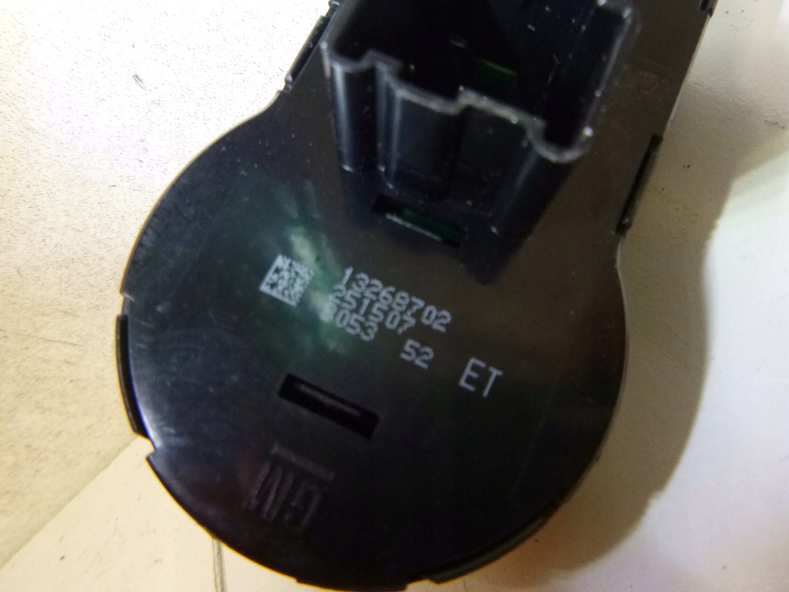 switch light switch AUTO Opel Insignia A 13268702 2008-2017