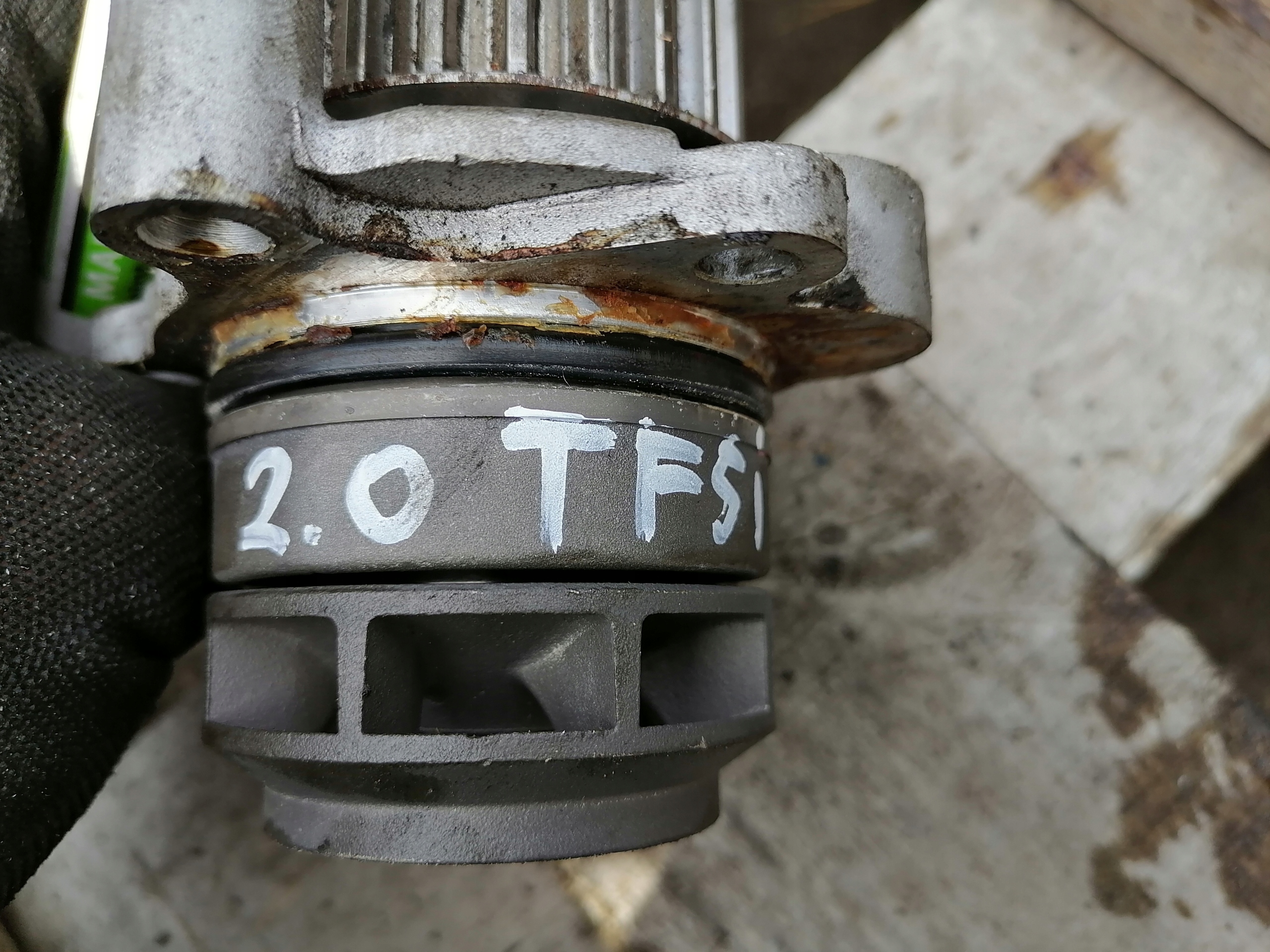 water pump AUDI WV SEAT 2.0 TFSI