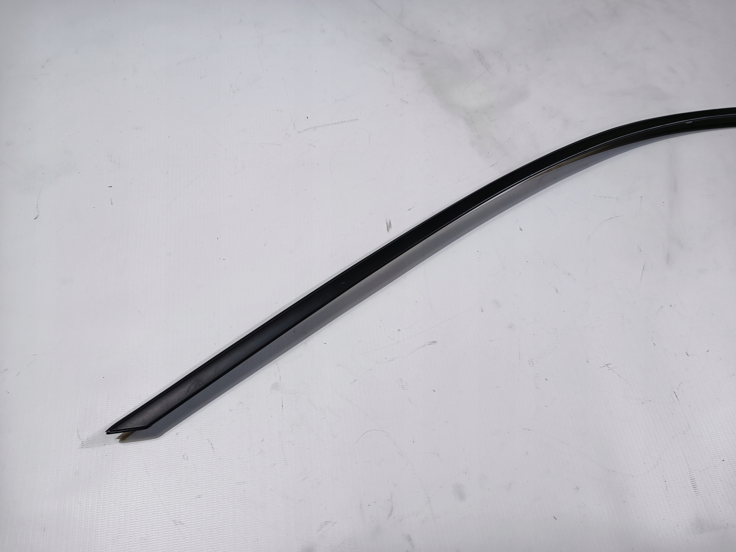 moulding windows door left Chevrolet Camaro 2016