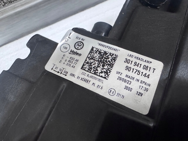 light left VW Passat B8 LIFT Full LED IQ