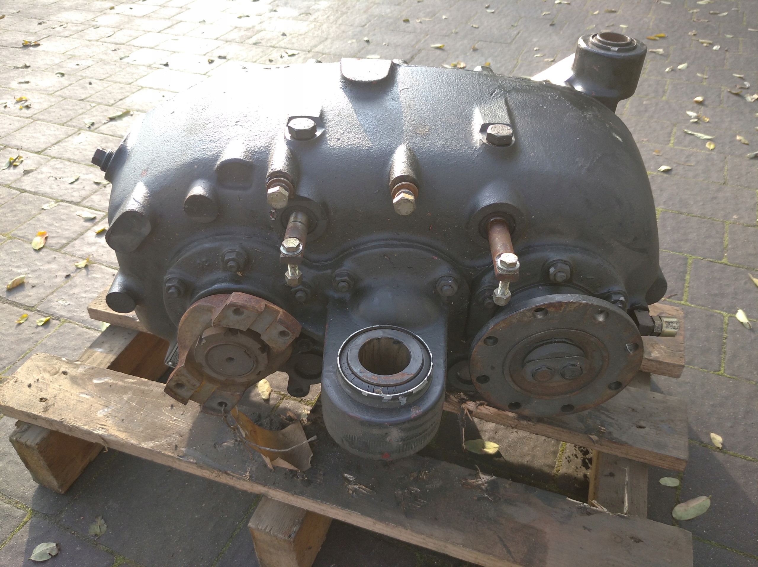 Układ napędowy ZF VG 250-2 Rodzaj skrzyni Manualna