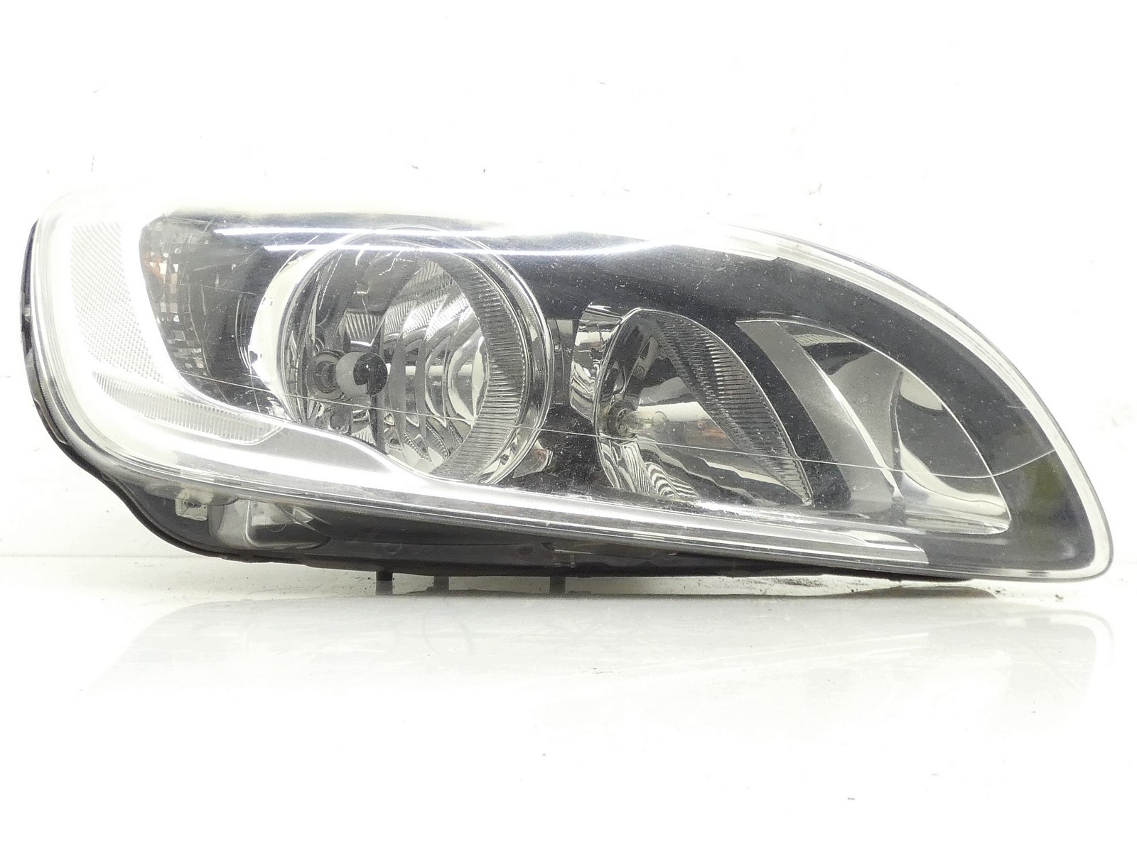 light right front right front VOLVO S60 II V60 and LIFT 31420272