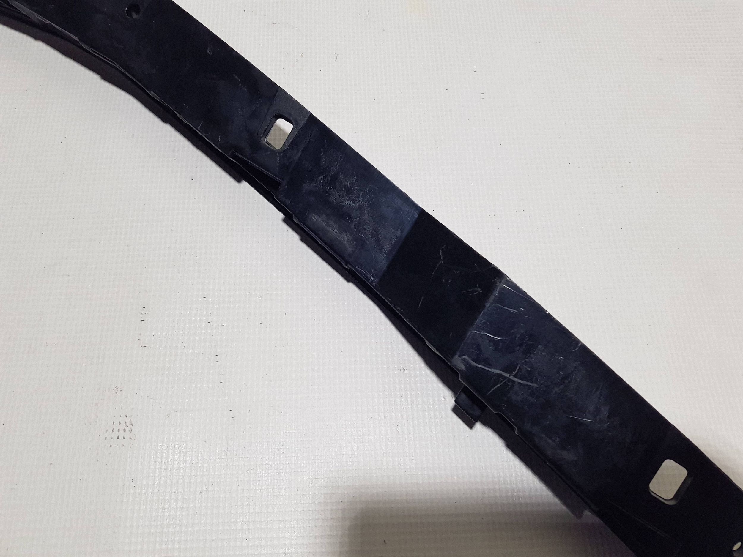 support bracket of a bumper front MERCEDES W218 CLS A2188853865
