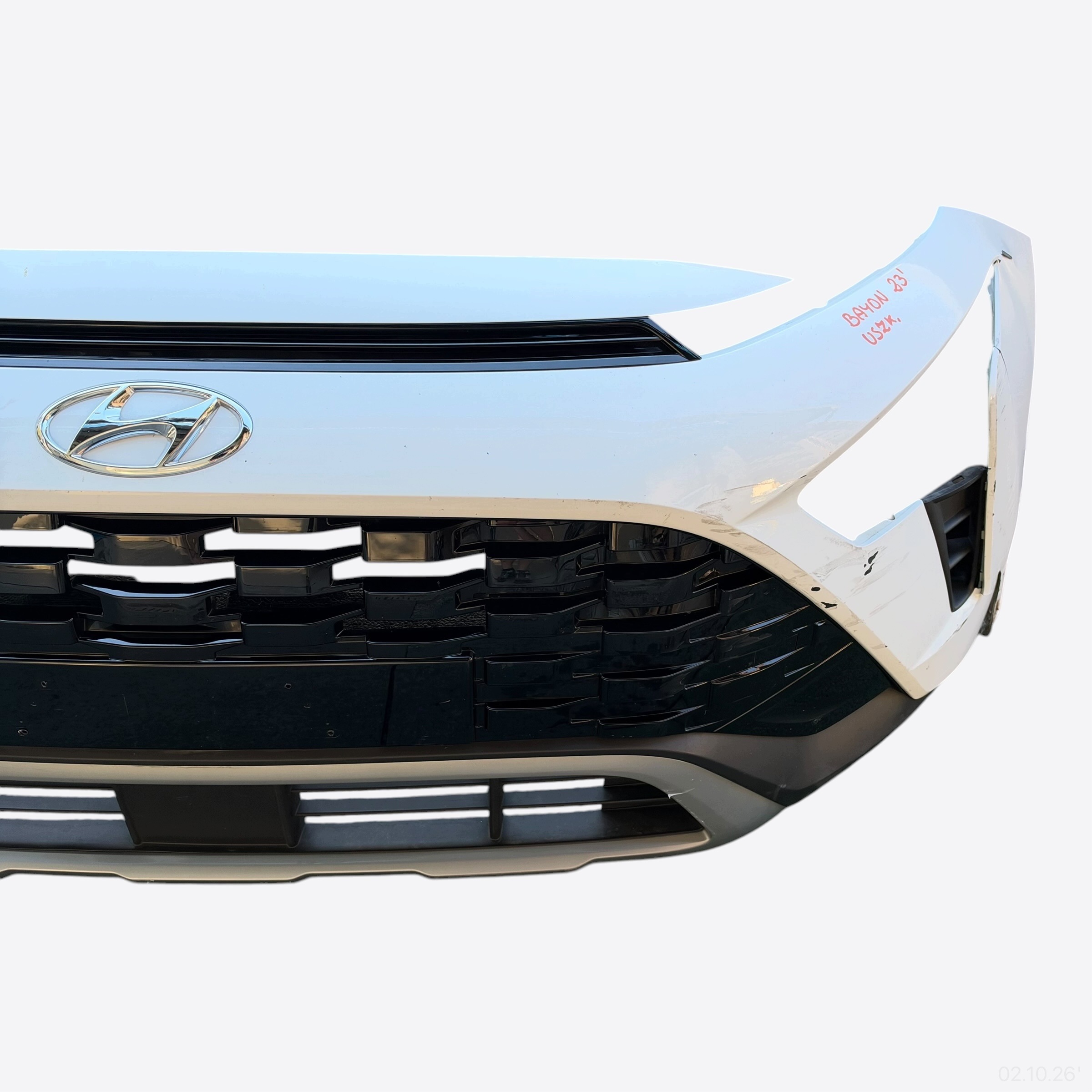front bumper complete damaged HYUNDAI BAYON 2023 year