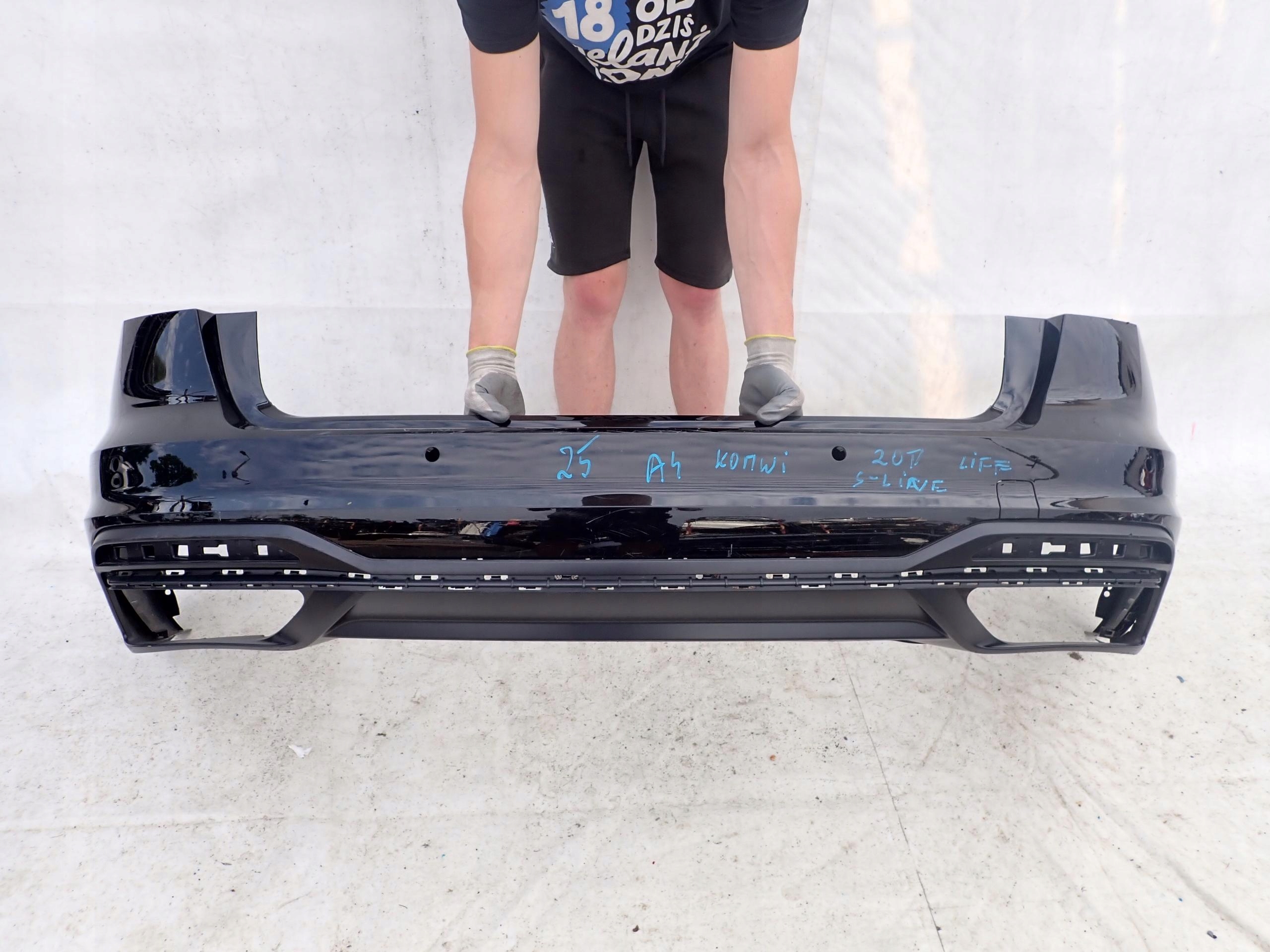 AUDI A4 B9 KOMBI LIFT 19- bumper rear part rear PDC