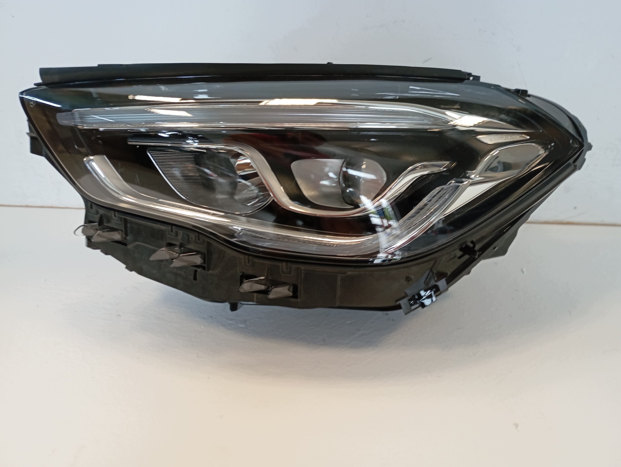 light left FULL LED MERCEDES GLA 247 A2479066301