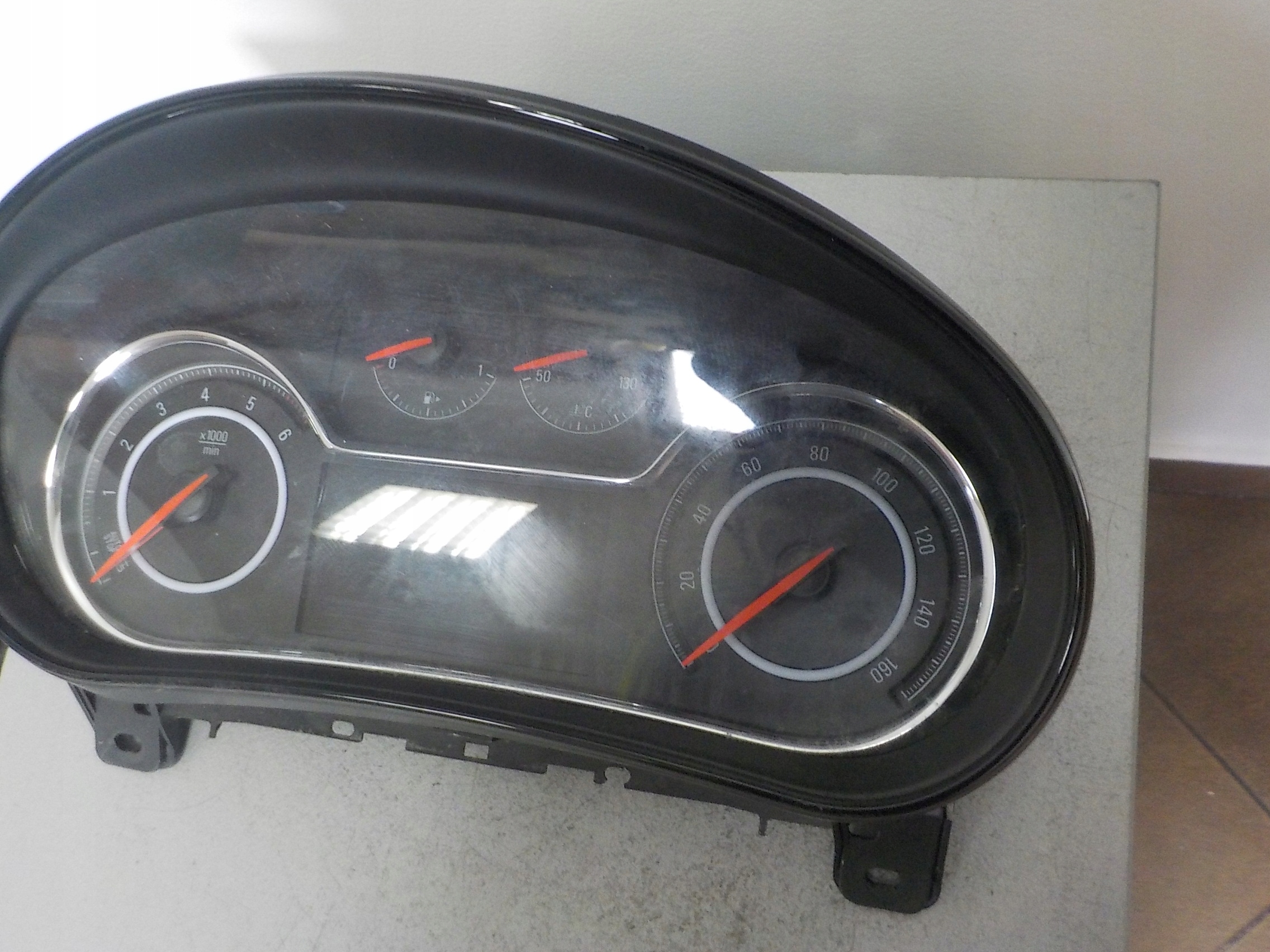OPEL INSIGNIA LIFT dials dials 23344815