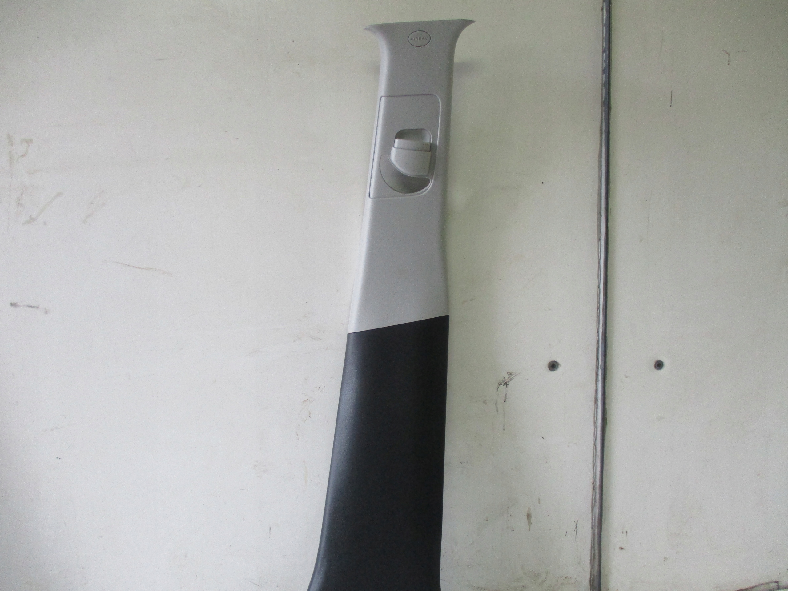 pillar central Hyundai i20 85845-1J000