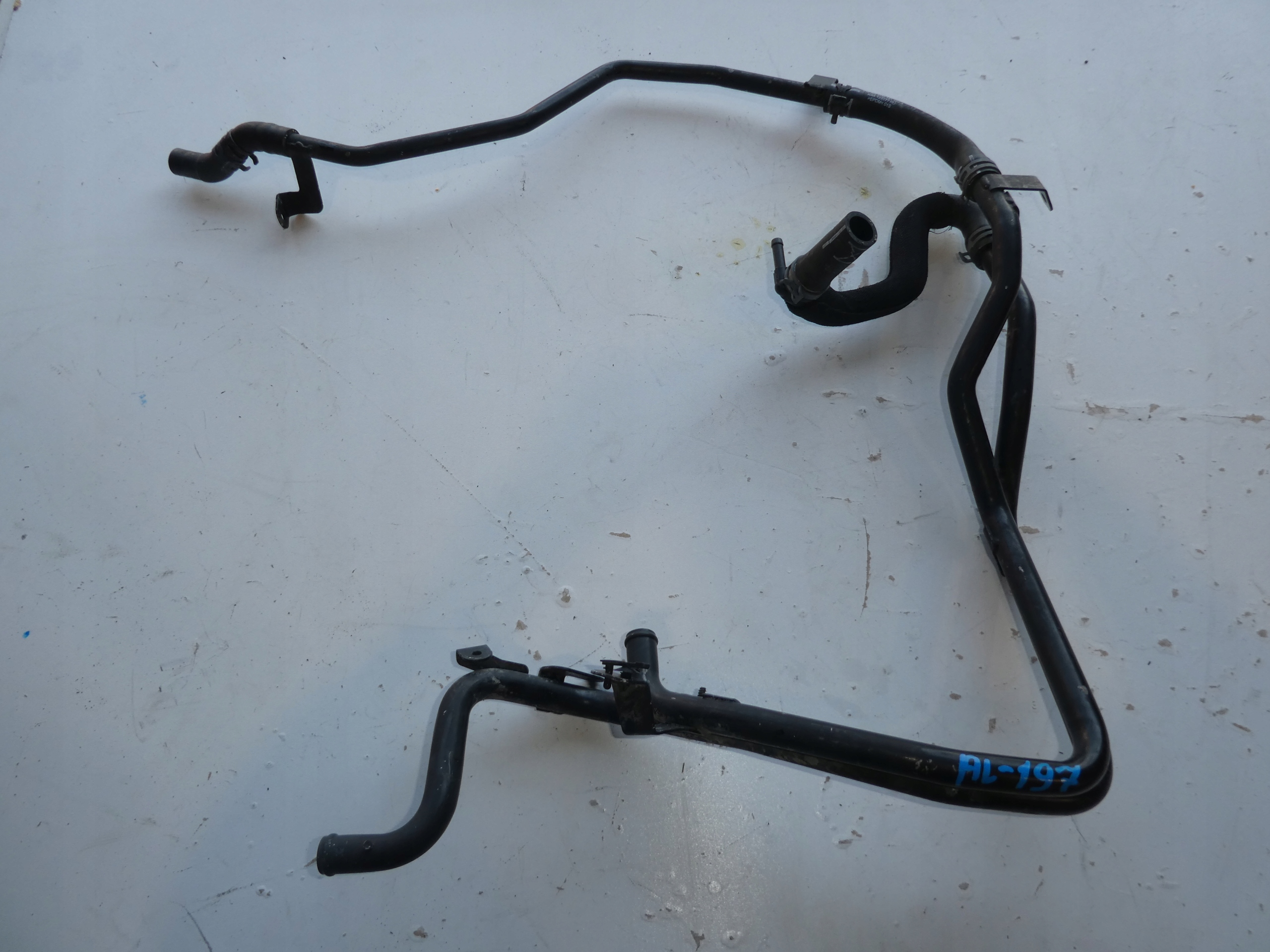 VW AMAROK prijenos vode 2H0122109D