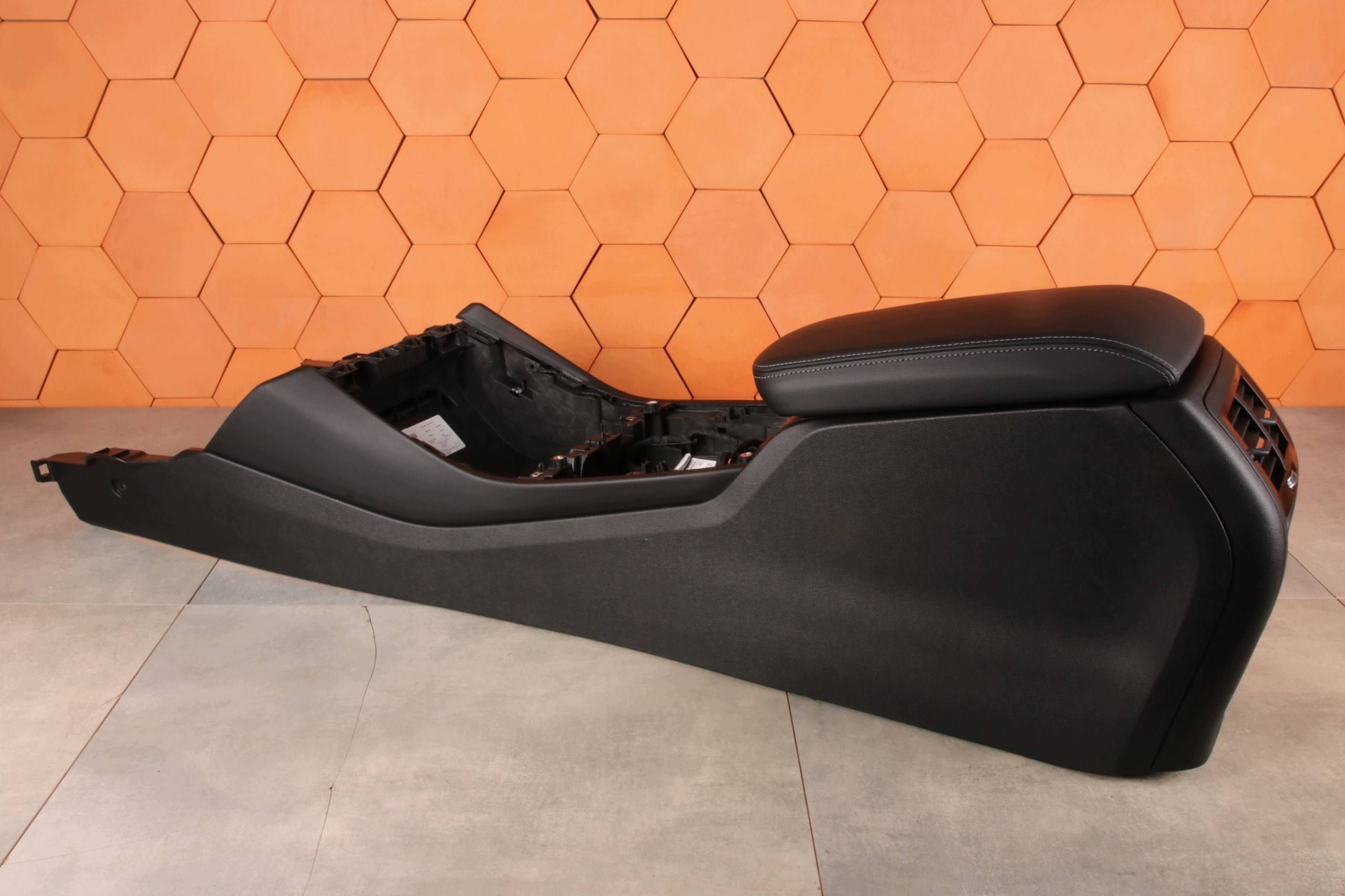 BMW X3 G01 LCI TUNEL central armrest grey SZEW leather 5A0C8E3
