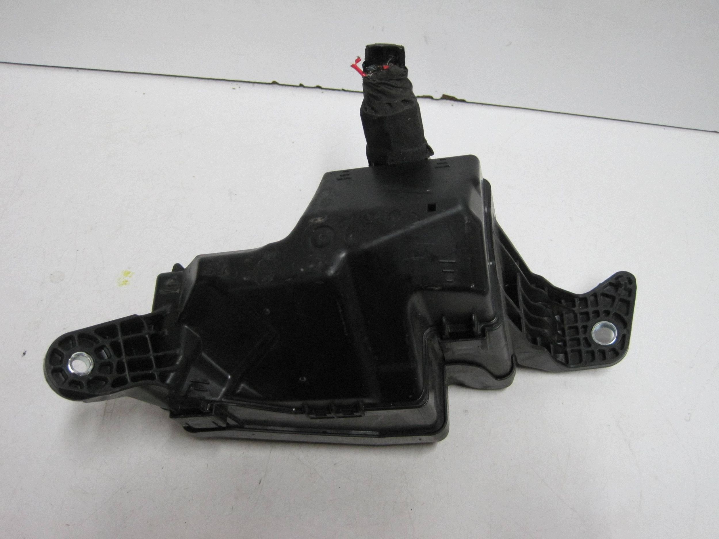 fuse box complete TOYOTA YARIS CROSS 82662-0D740