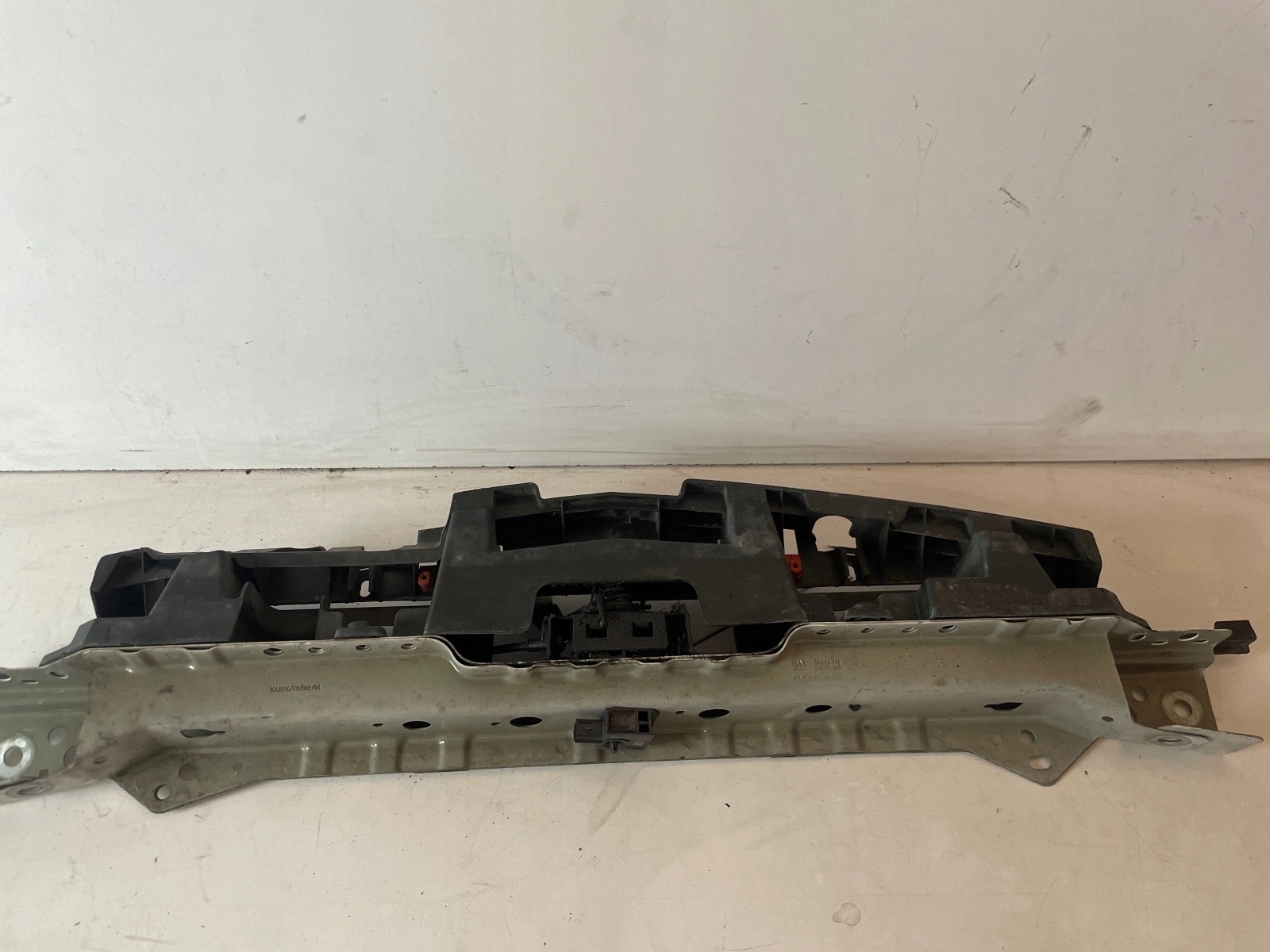support panel for radiators pillar upper Opel Astra IV J