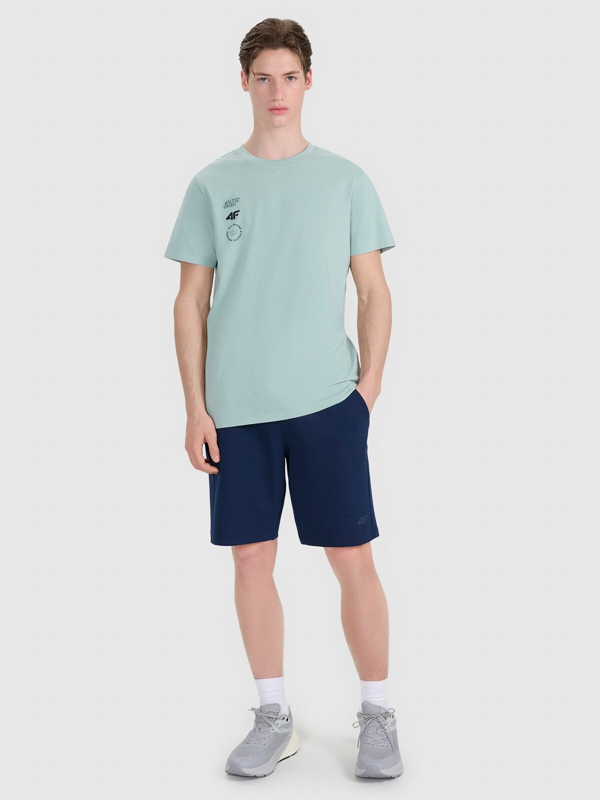 4F Kraťasy tmavě modré, velikost S