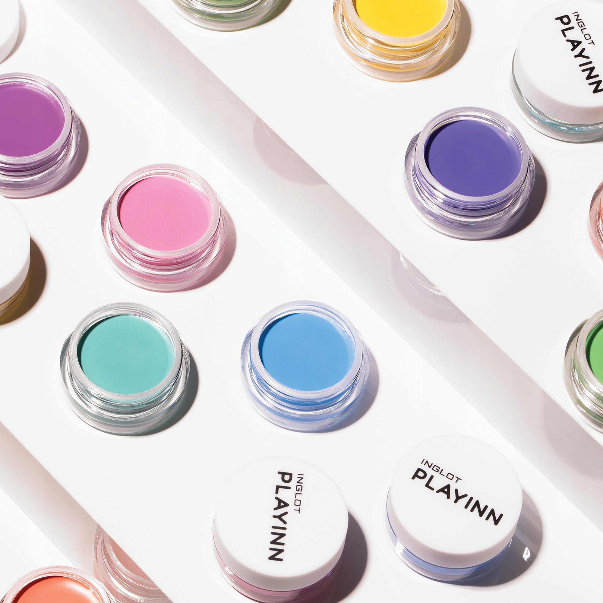 Wodoodporny eyeliner w żelu INGLOT PLAYINN 54 Rodzaj w żelu