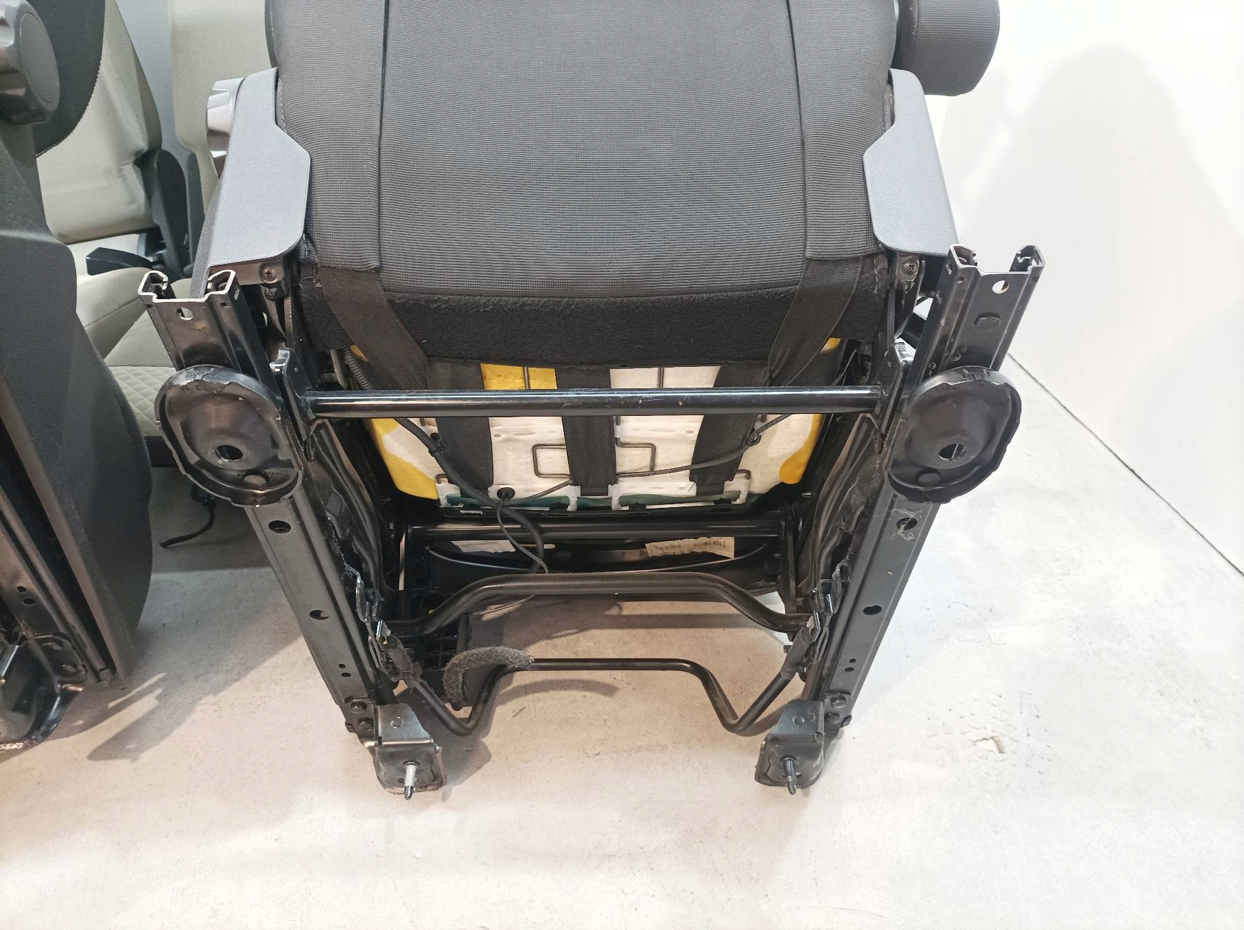 seats front rear part KOMPLET EU Ford Tourneo Courier and (2014- )